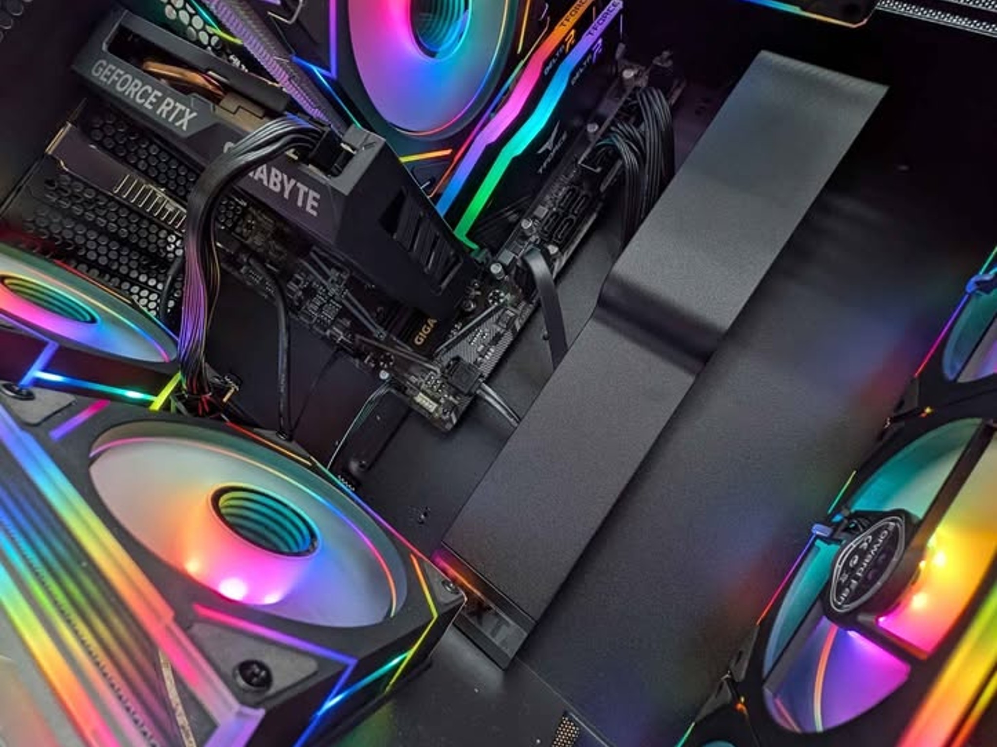 Intel i5-10400 + RTX 4060 Custom RGB Gaming PC