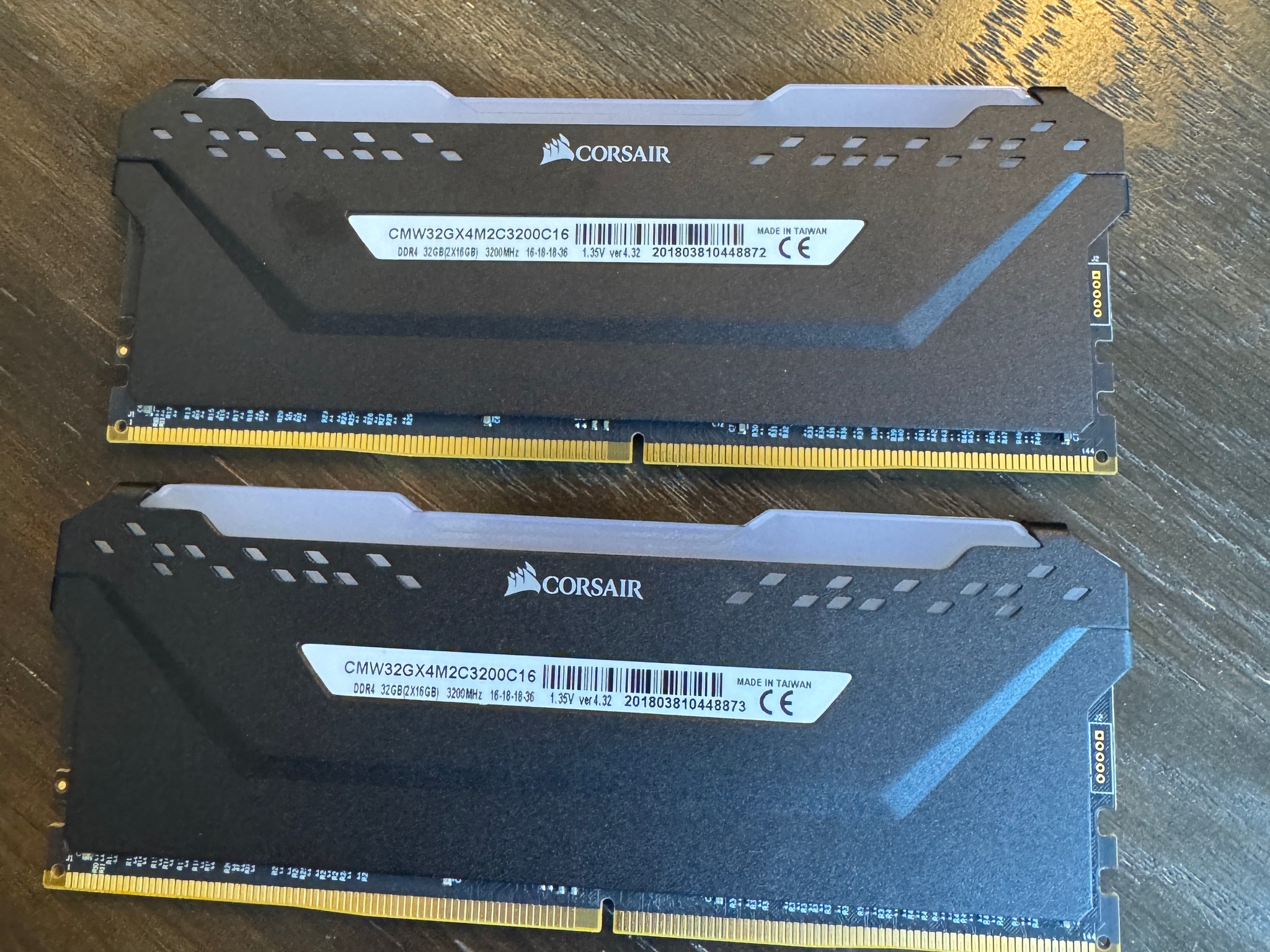 Corsair Vengeance RGB DDR4 3200 MHz 2 x 16 GB