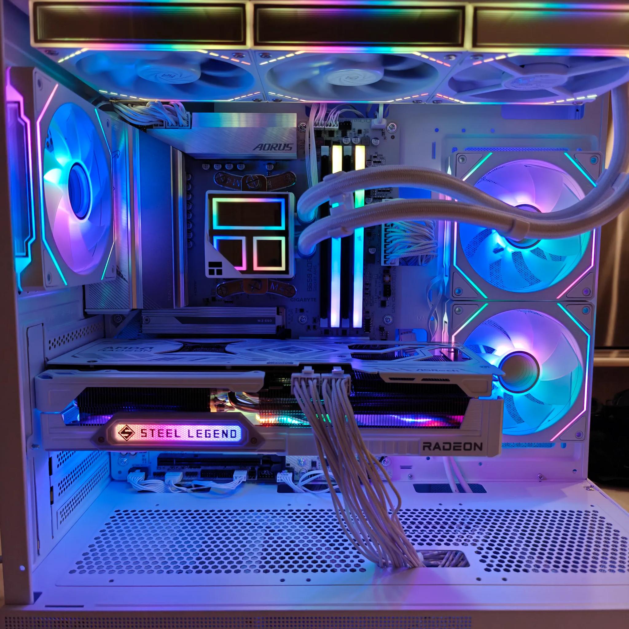 4K - 1440P - AMD Radeon RX 9070 XT - AMD Ryzen 7 9700X - 32GB DDR5 6000 RAM - 2TB SSD - White PC