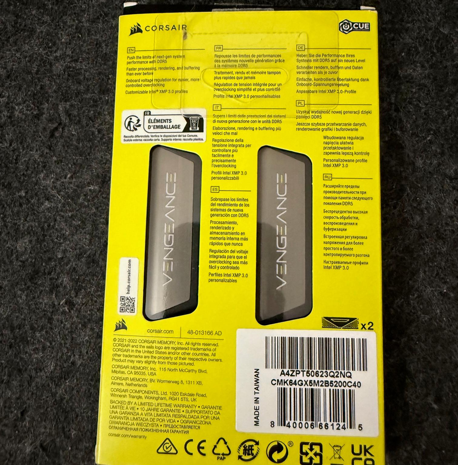 CORSAIR VENGEANCE DDR5 RAM 64GB (2x32GB) 5200MHz (CMK64GX5M2B5200C40)