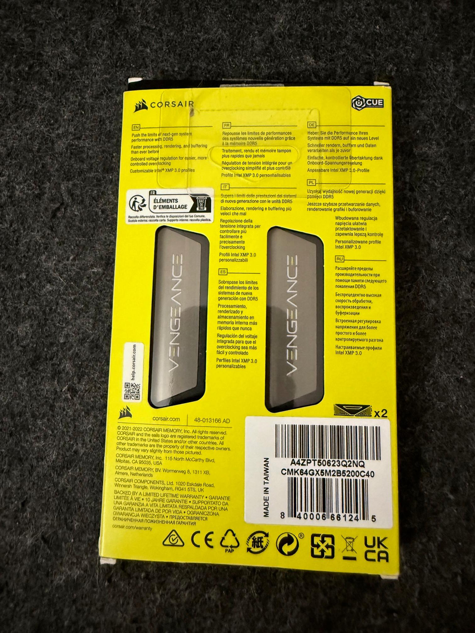 CORSAIR VENGEANCE DDR5 RAM 64GB (2x32GB) 5200MHz (CMK64GX5M2B5200C40)