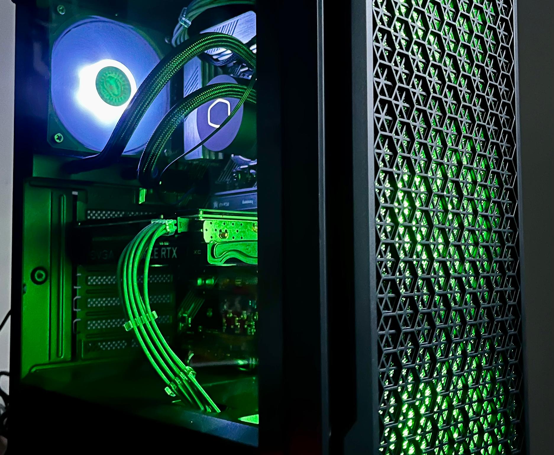 Mid - High End - EVGA 3060 XC- Ryzen 5600x - 1TB Nvme - 16gb DDR4 - AIO Cooler