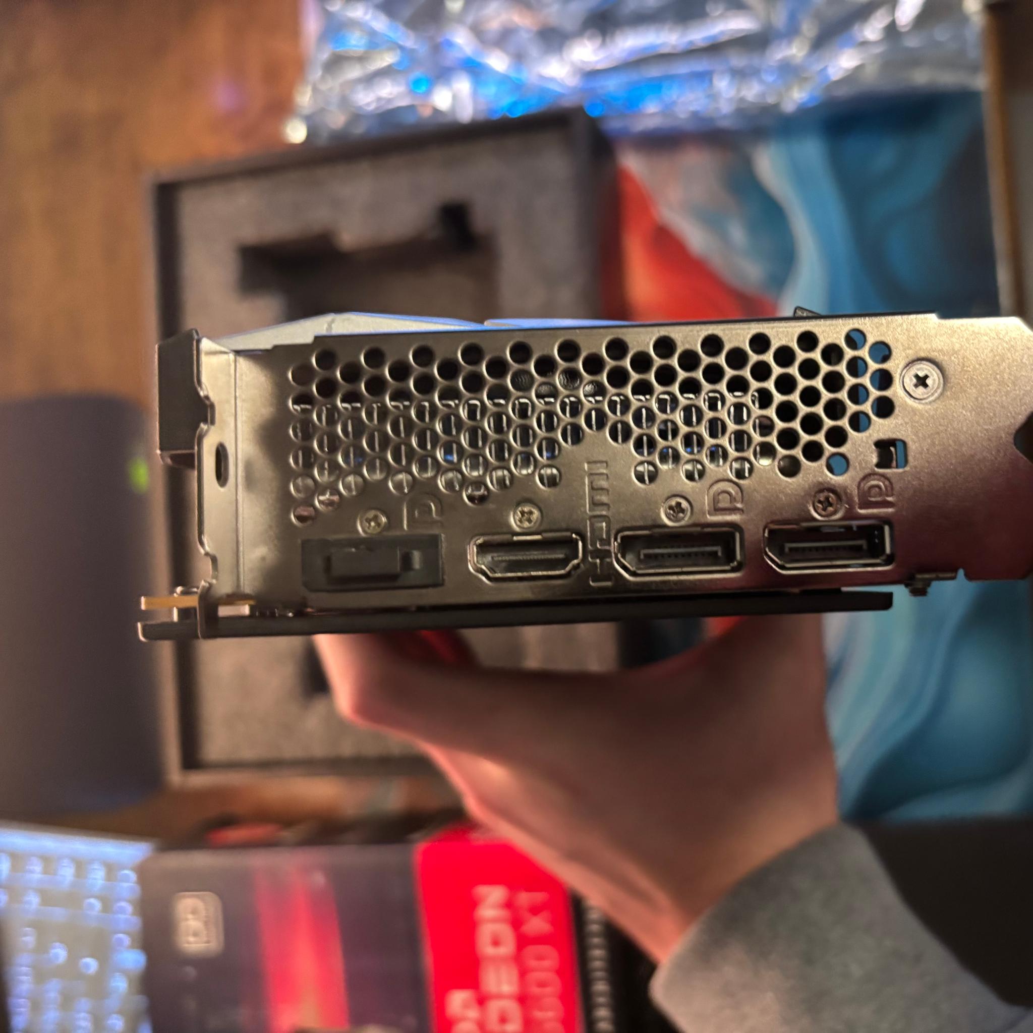 MSI RX 6600 XT MECH 2X 8G OC