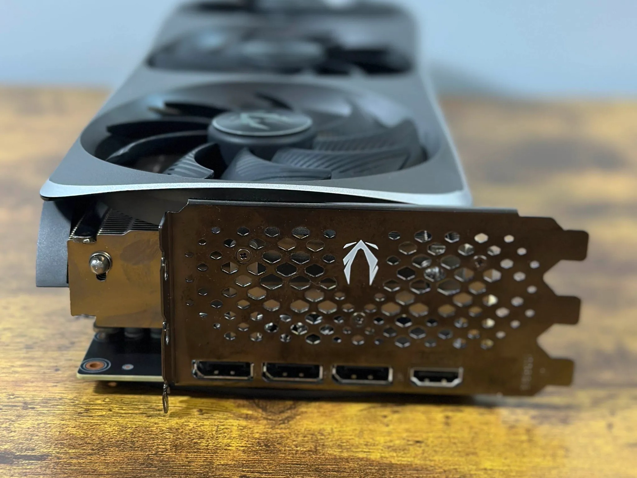 ZOTAC GeForce RTX 4070Ti AMP EXTREME ARIO 12GB Nvidia Graphics Card