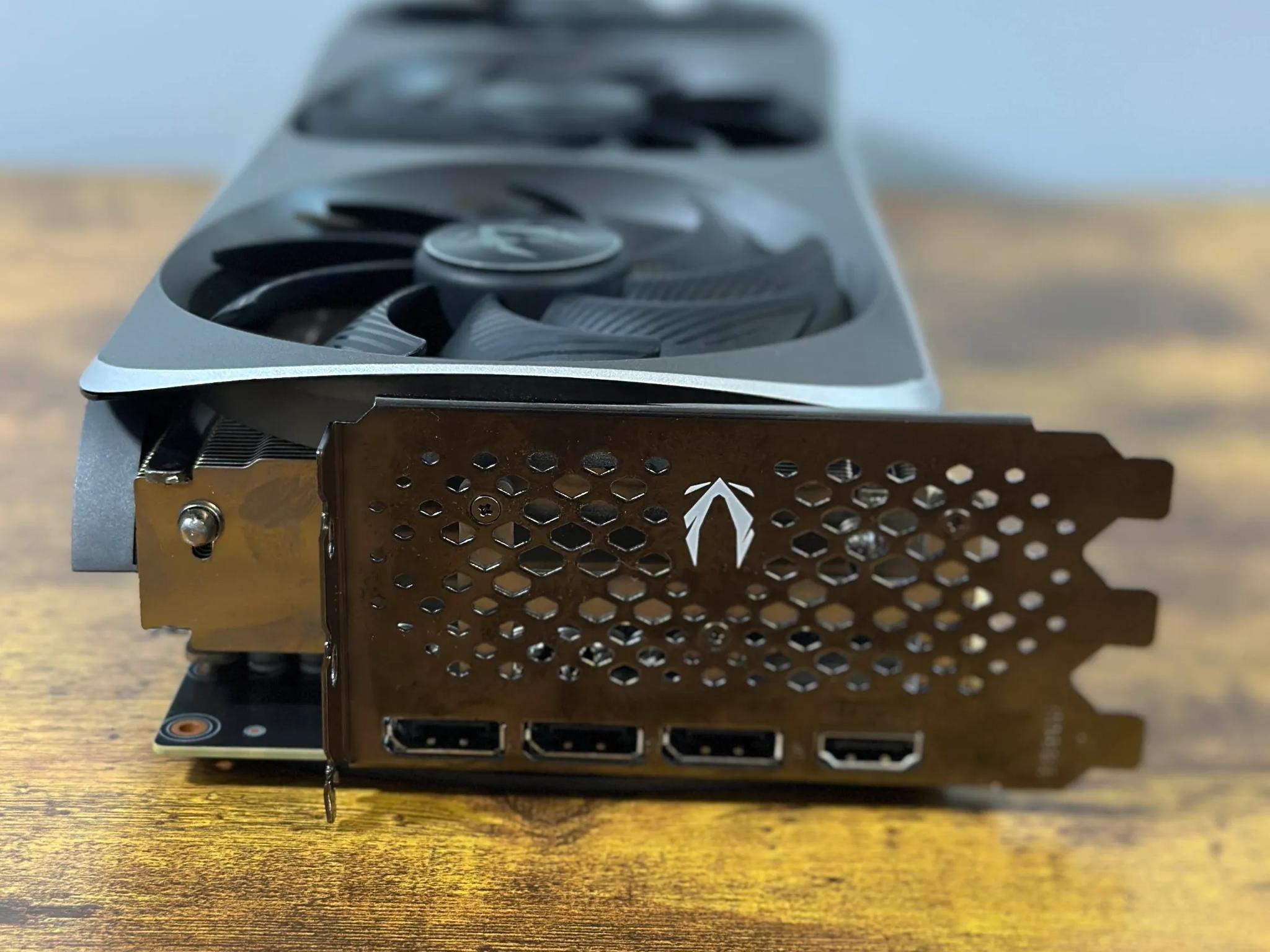ZOTAC GeForce RTX 4070Ti AMP EXTREME ARIO 12GB Nvidia Graphics Card