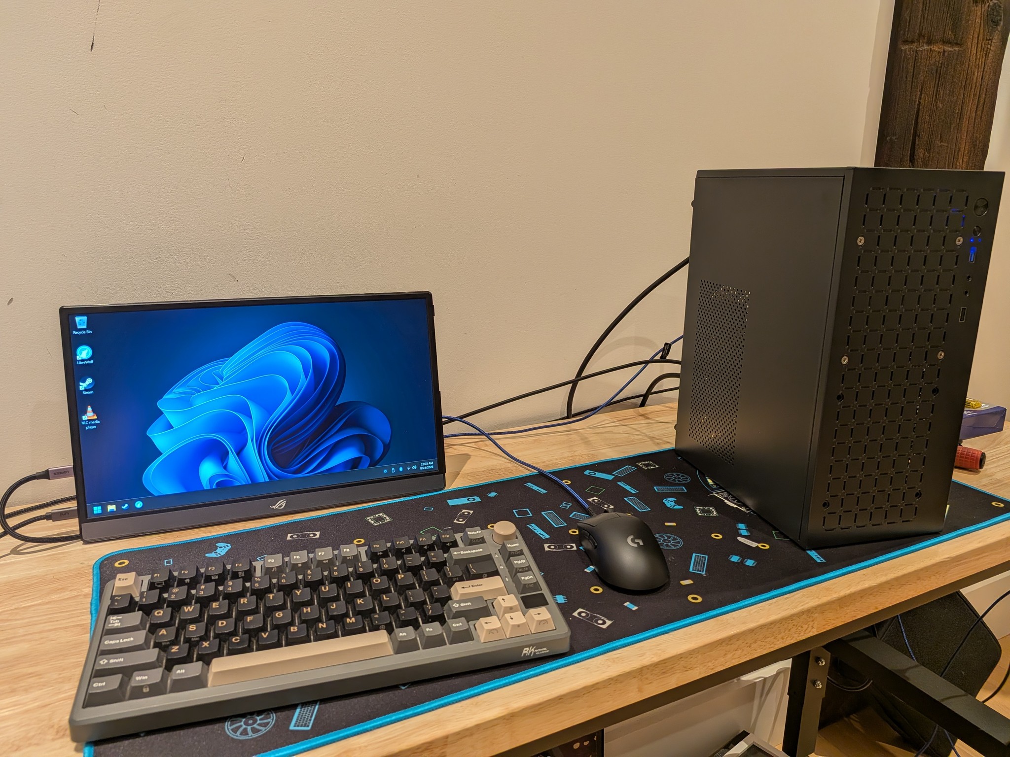 1080p Office Sleeper - RX 7600, Ryzen 5 5600X, 32GB RAM, 1TB NVMe SSD
