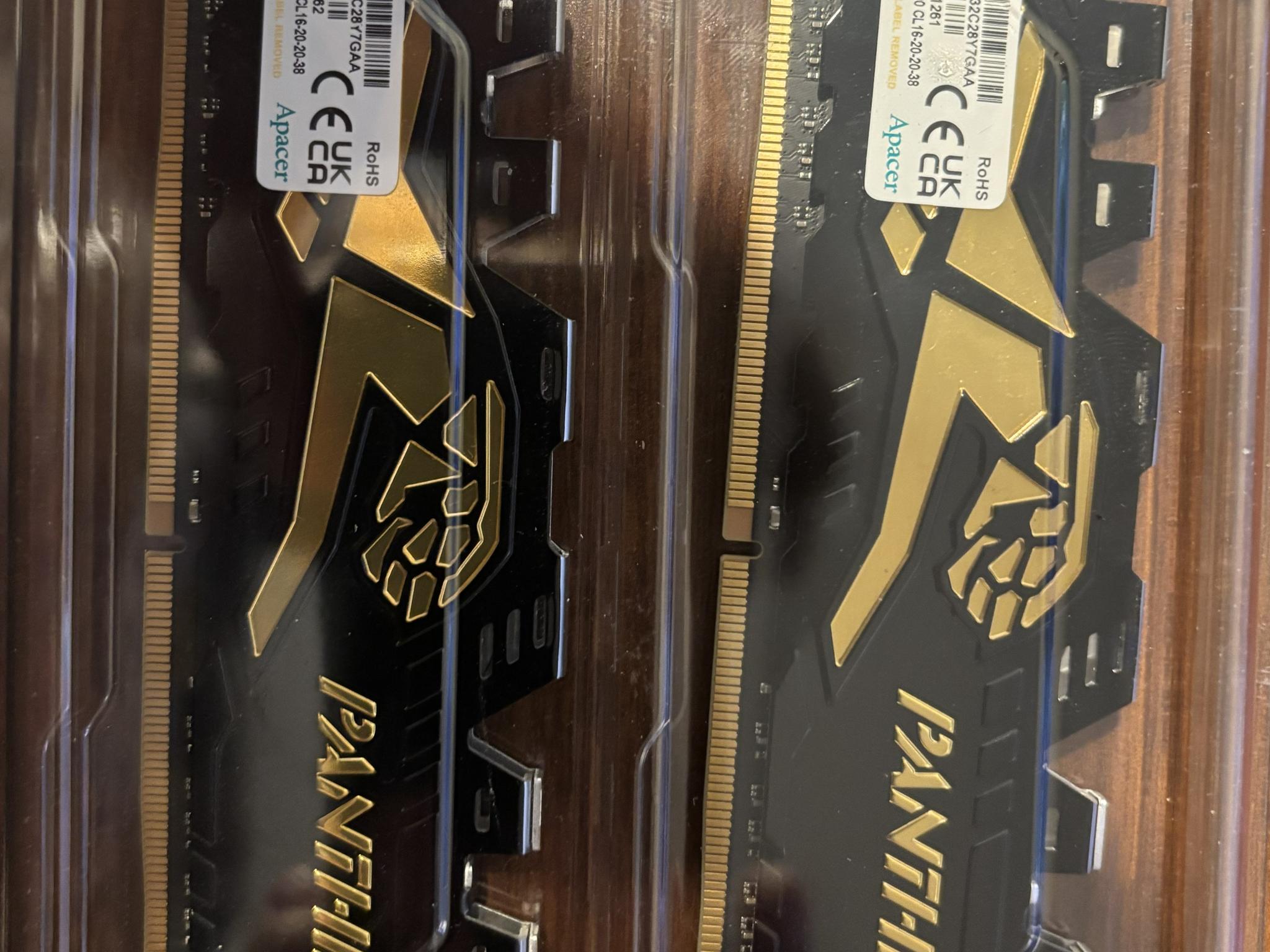 Apacer Panther 2x8GB 3200 DDR4