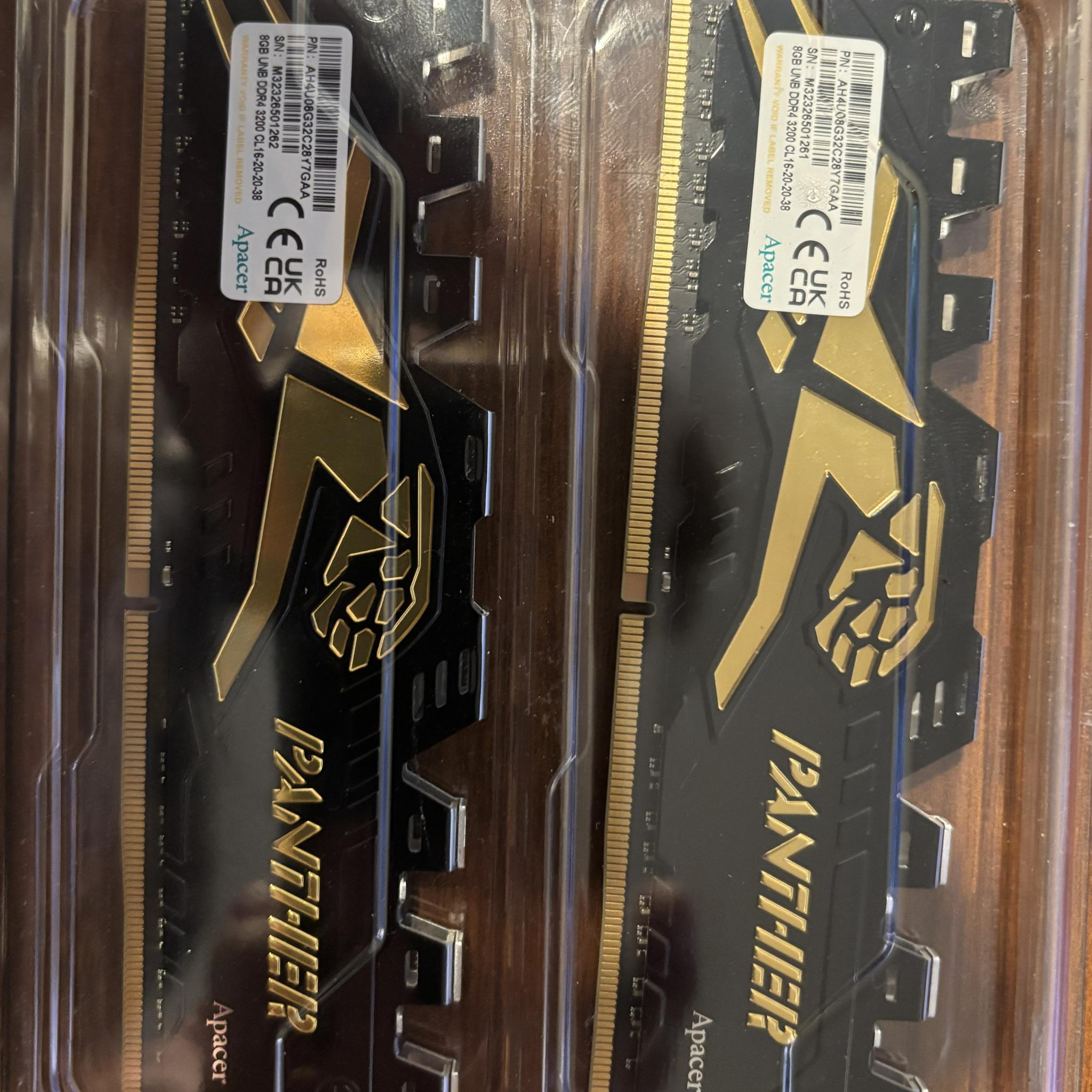 Apacer Panther 2x8GB 3200 DDR4