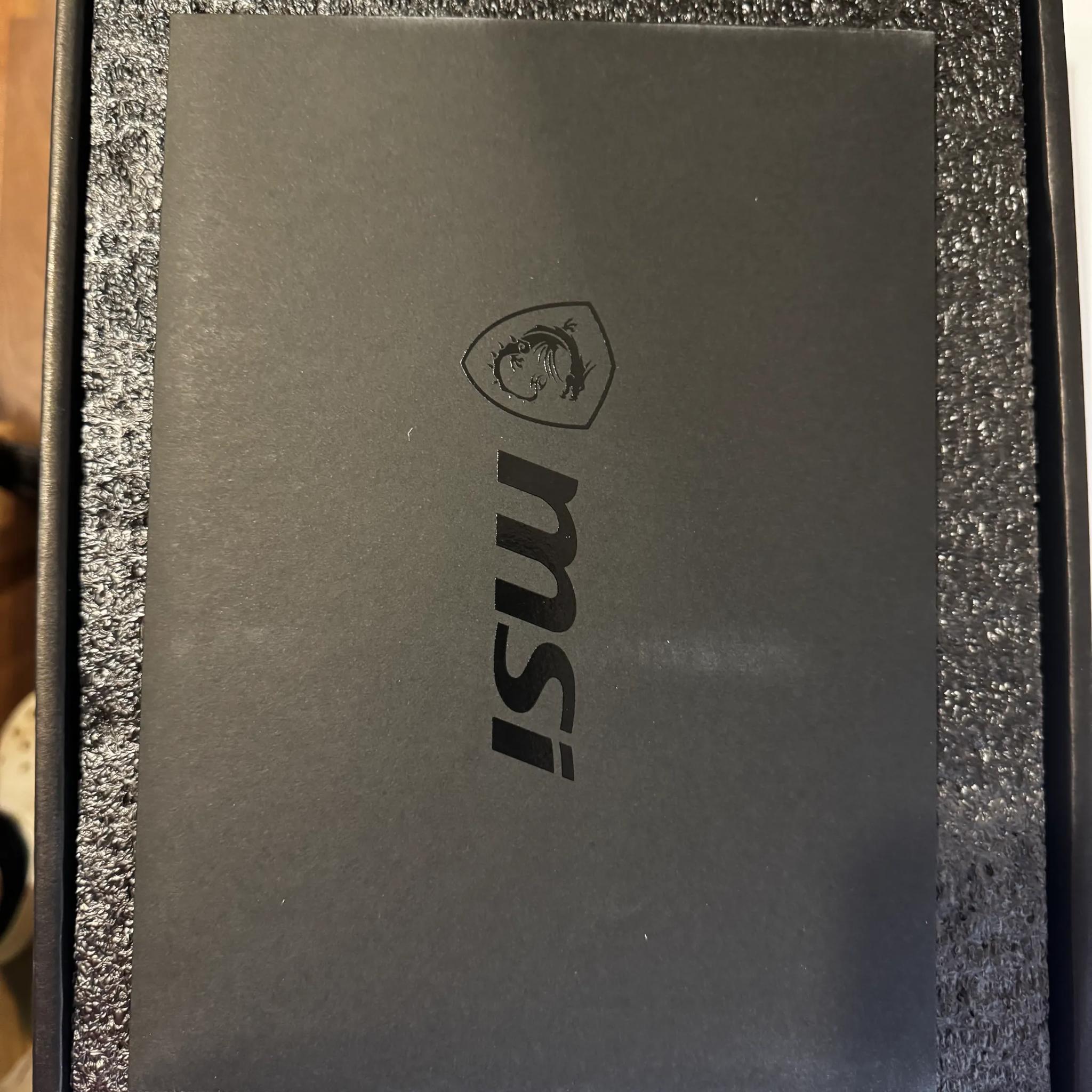 MSI Mech 2X/AMD Radeon RX 6750XT