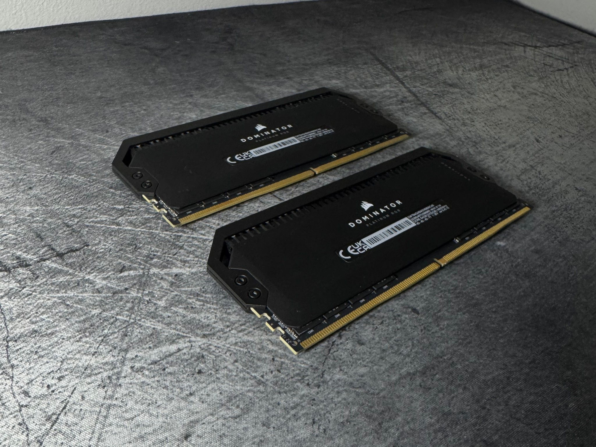 DDR5 64GB (2x32) 5600MT/S Corsair Dominator Platinum RGB