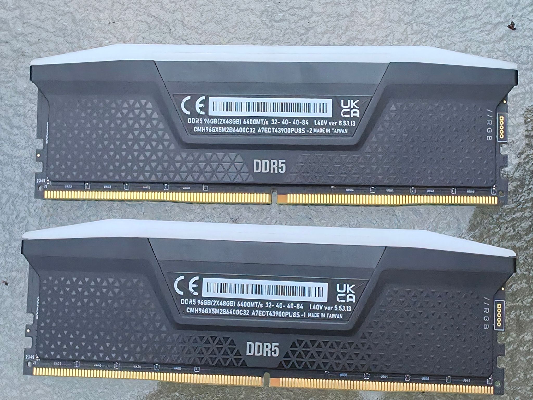 Corsair Vengeance RGB 96GB DDR5-6400 CL 32 (2x48GB)