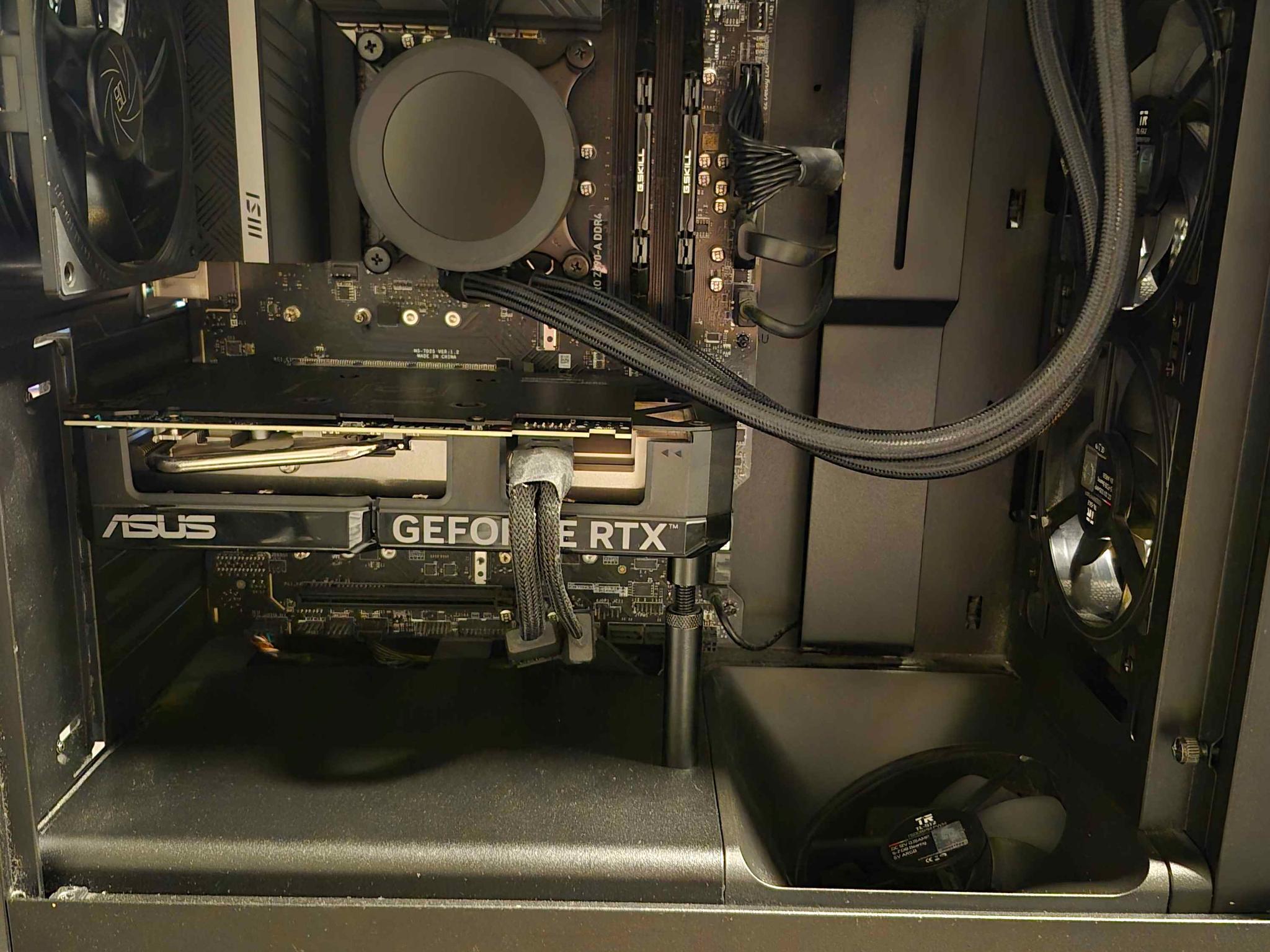 GeForce RTX 4070 Super Custom Gaming PC - Core i5-14600KF