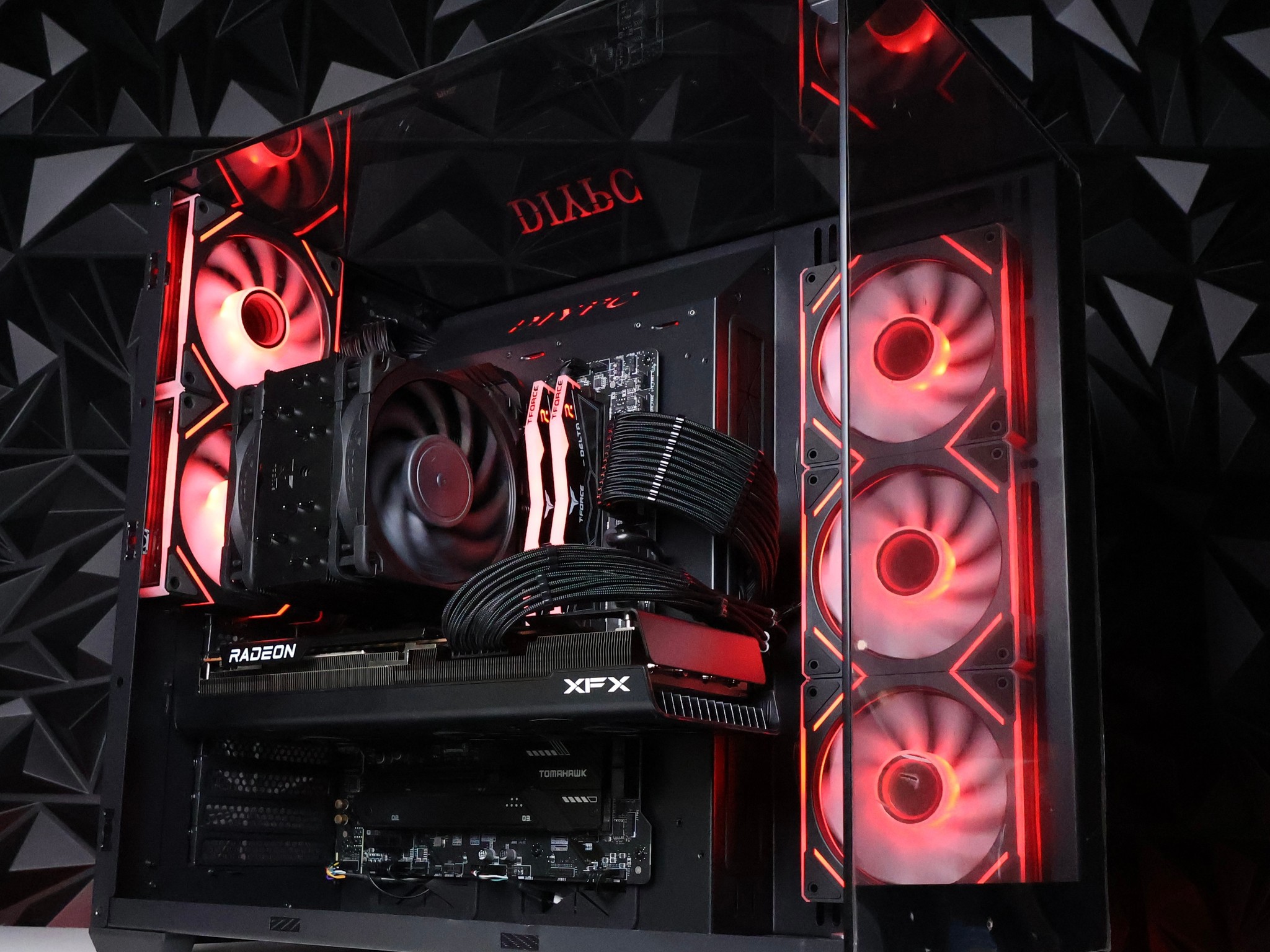 1440P Editing/Gaming PC | AMD RX 7800 XT | INTEL i7 13700K | 16GB DDR5 | 1TB SSD