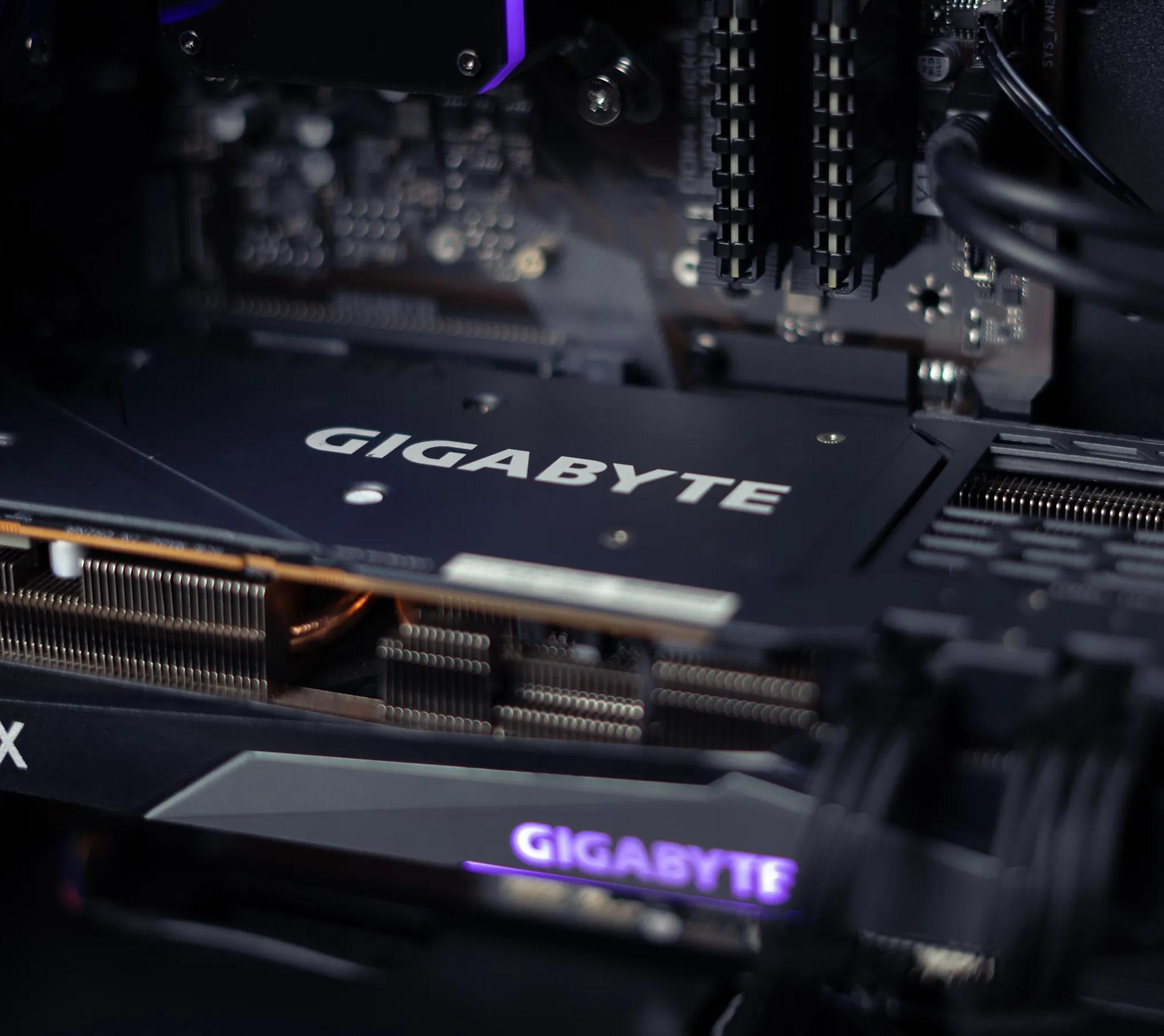 “ByteTheDust” RTX 3070 i7 10700f 32GB Windows 11 1TB Workstation Gaming PC