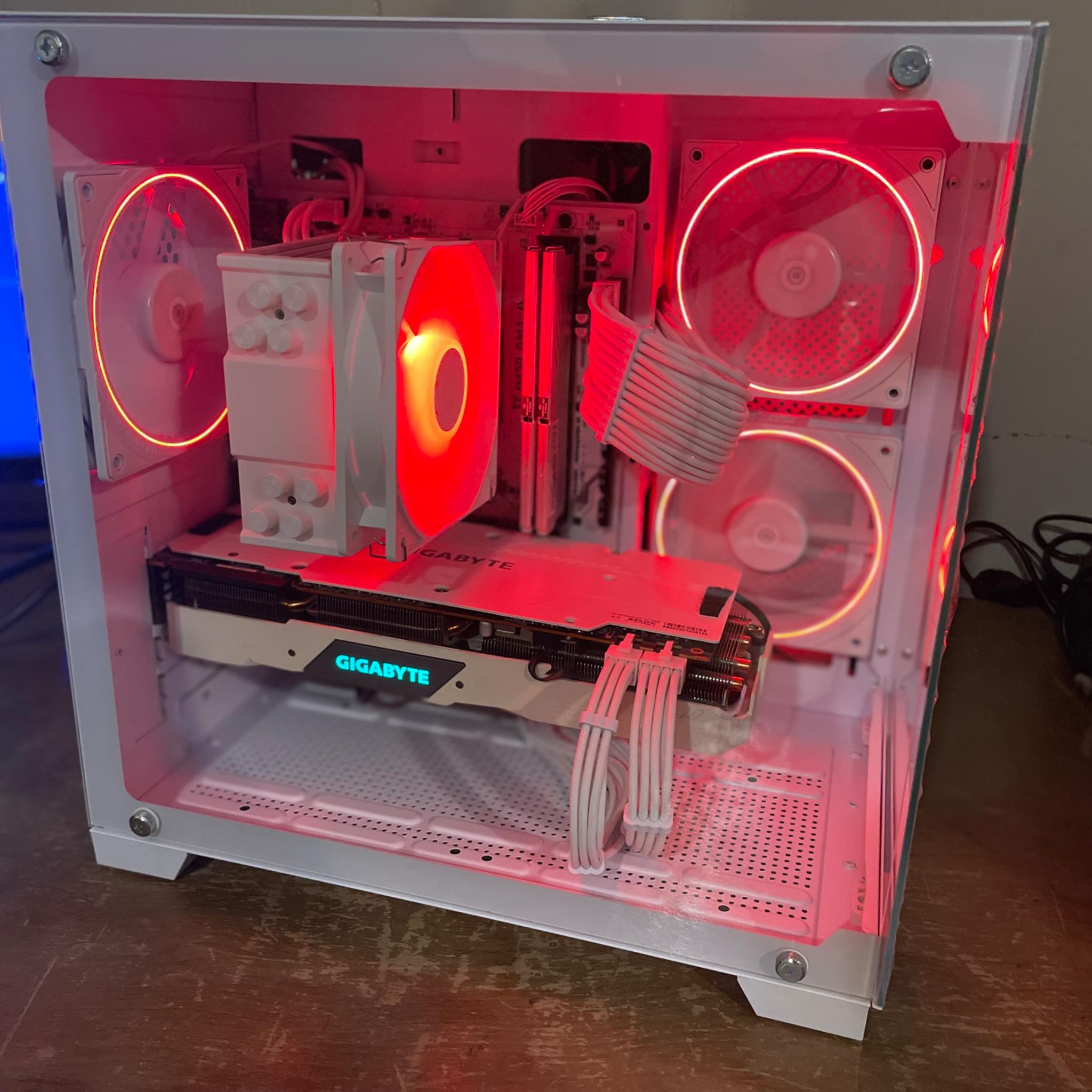 Ryzen 7| RTX 2070 Super| 32GB Ram| 1TB| WiFi
