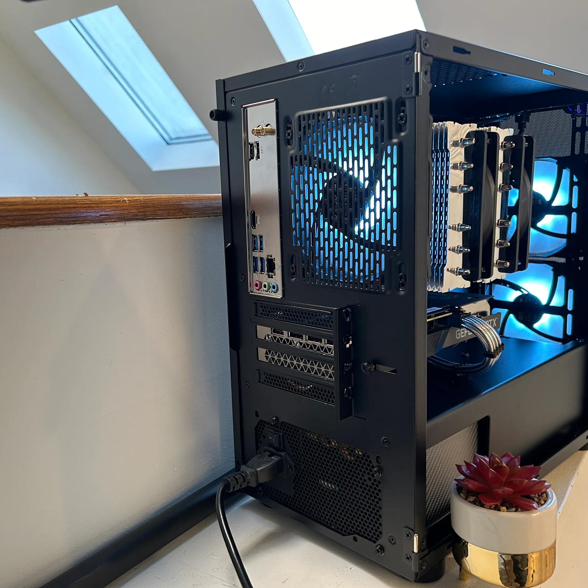 Gaming Pc (Ryzen 5 2600X / Rtx 3060)