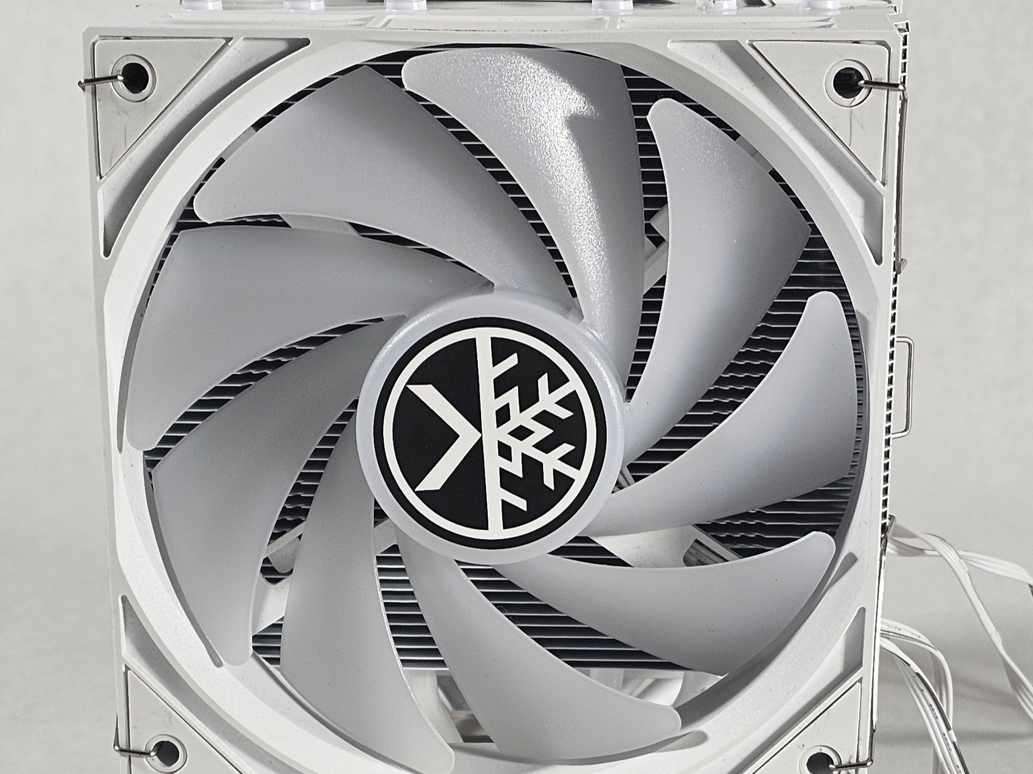 White RGB CPU Air Cooler for AMD AM5 Socket