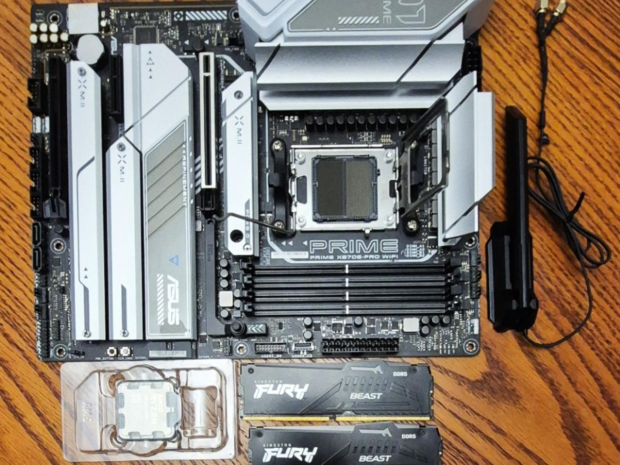 Bundle ASUS PRIME X670E-PRO WIFI AM5 Motherboard, 32GB Kingston Fury DDR5 RAM, Ryzen 9 7950X CPU
