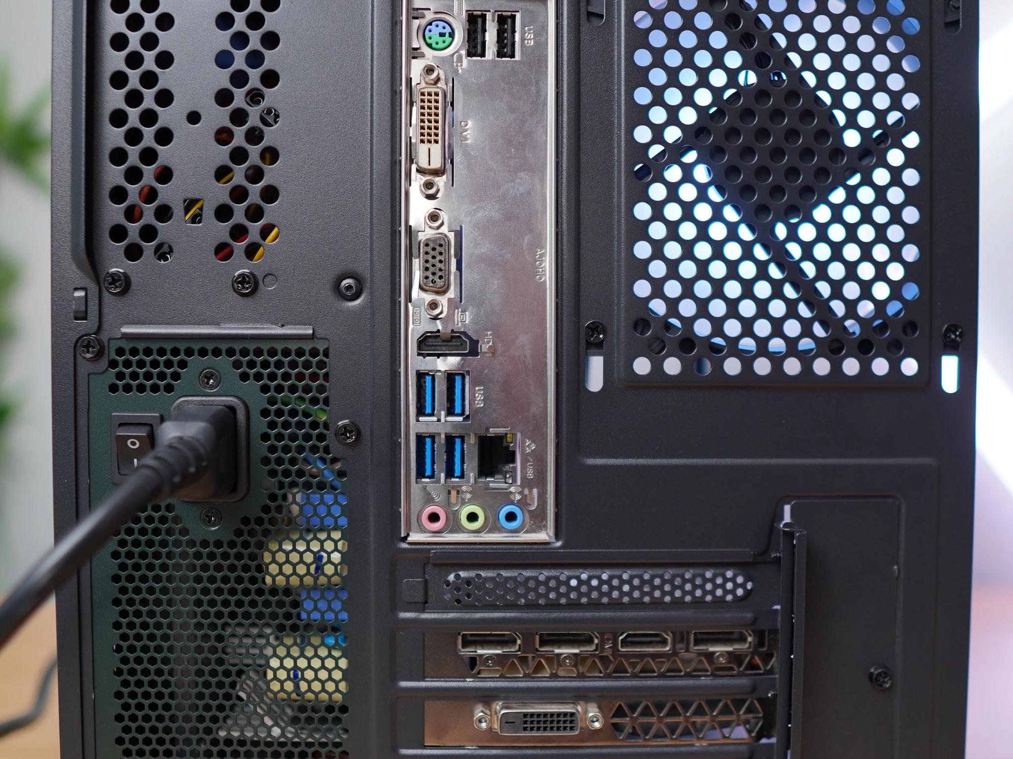 Gaming Pc (Ryzen 5 + Gtx 1070 + 16gb ram)