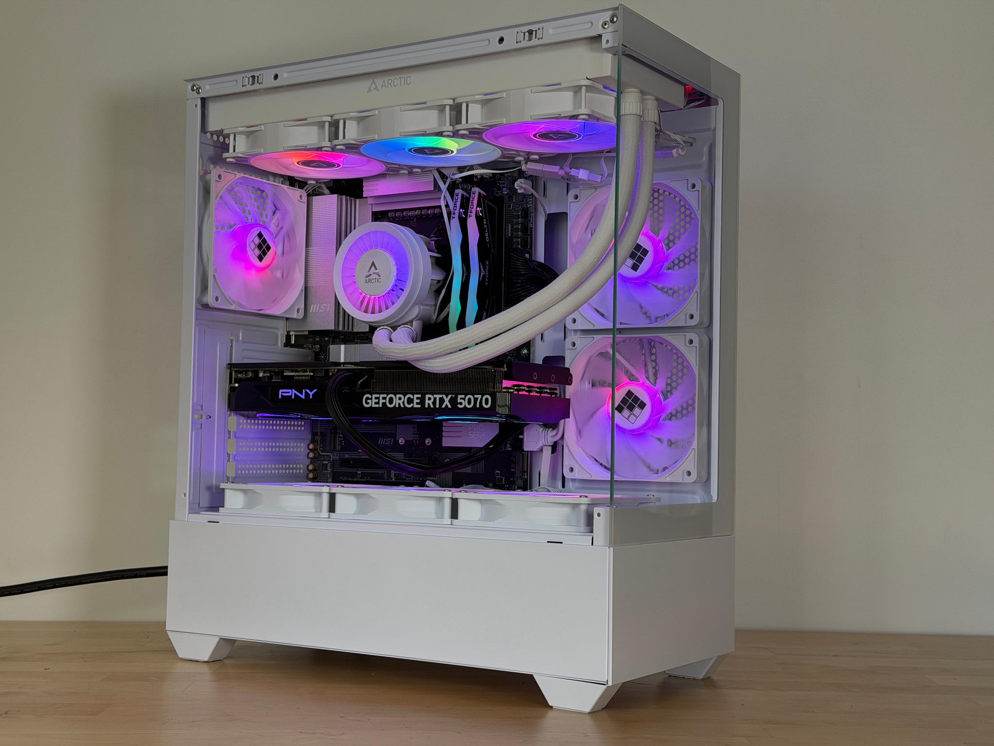 RTX 5070 Ryzen 7 9800x3d Gaming PC With 2tb ssd and 32gb DDR5