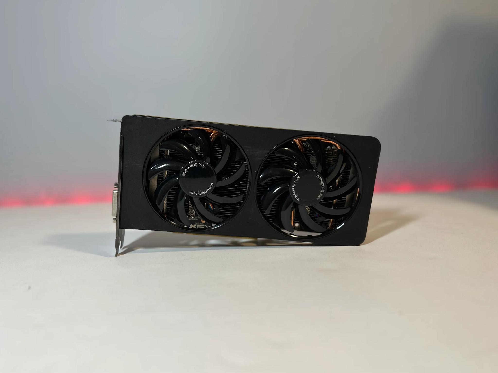 XFX AMD Radeon R9 285 2GB Graphics Card