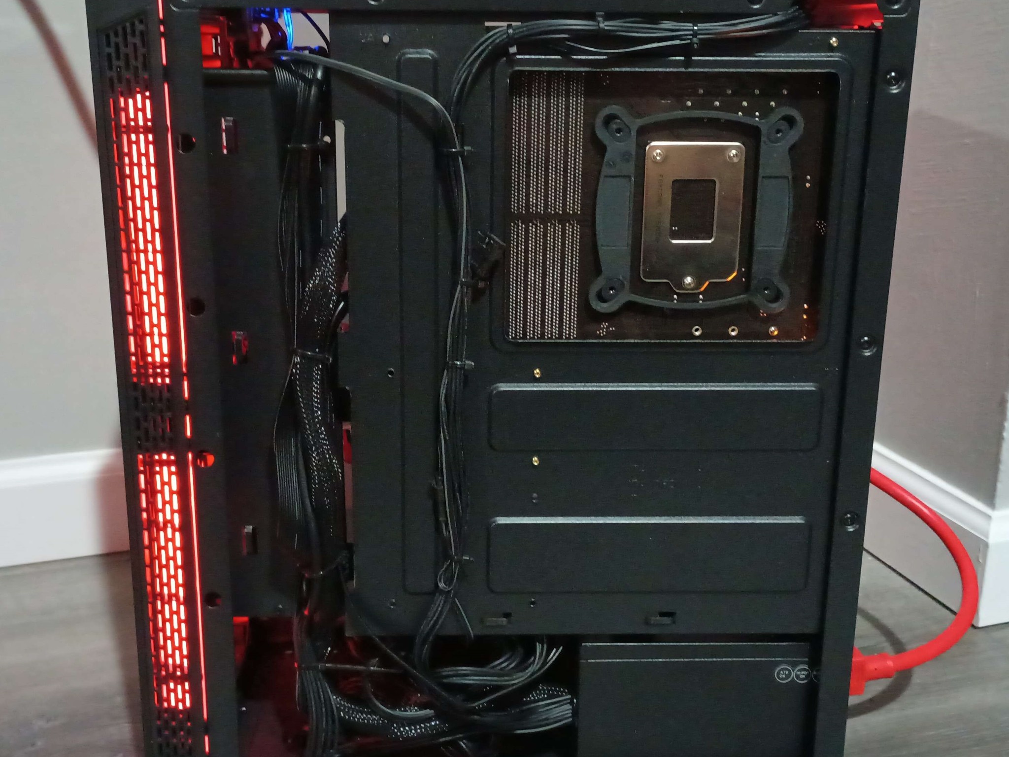 Redline: Core i5 9400F + GTX1080 + 1TB SSD