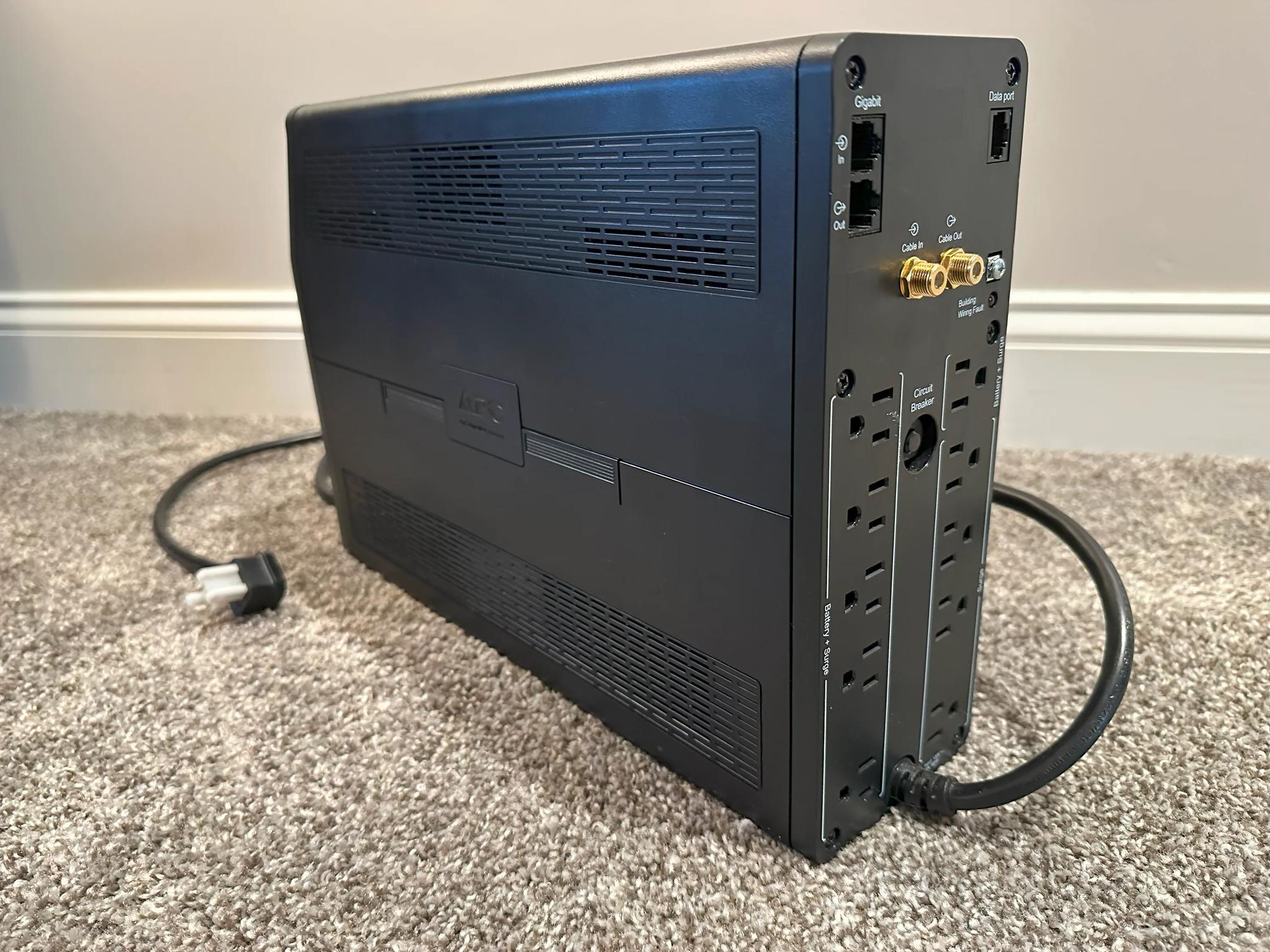 APC Back-UPS 1000 S