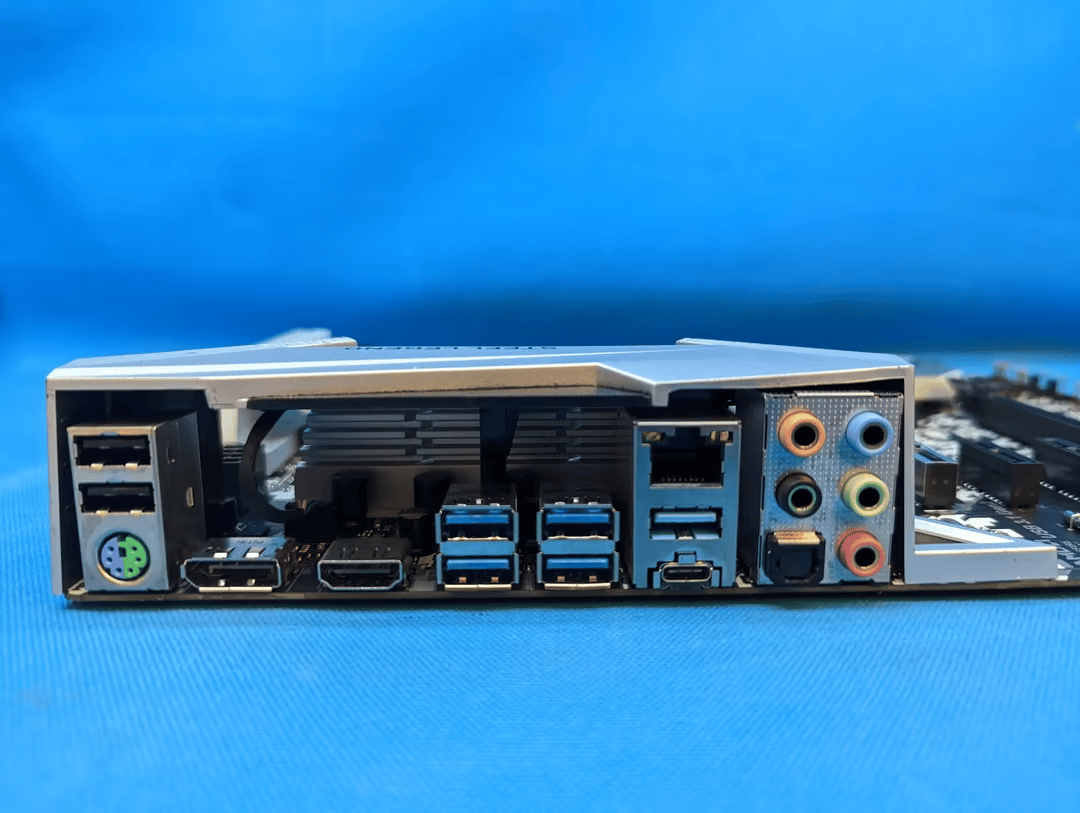 ASRock B450 Steel Legend AMD Socket AM4 DDR4 ATX Desktop Motherboard No I/O