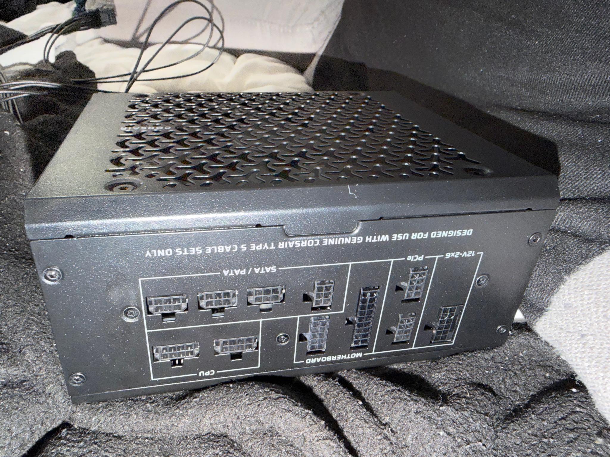 Corsair HX1000i - Image 2