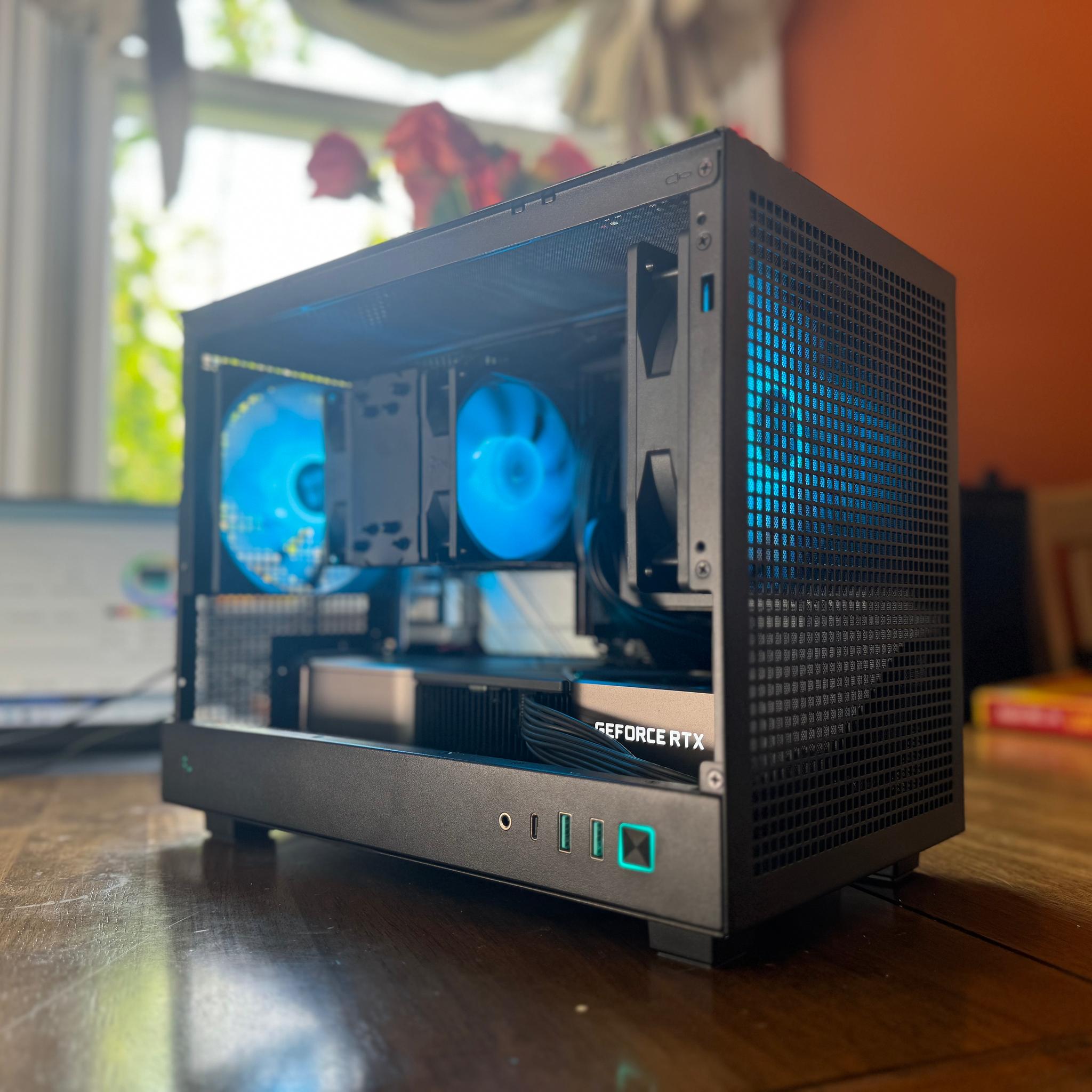 ✈️ Portable 3080 Mini PC - RTX 3080 | i5 12600KF | 1TB SSD | 32GB DDR4