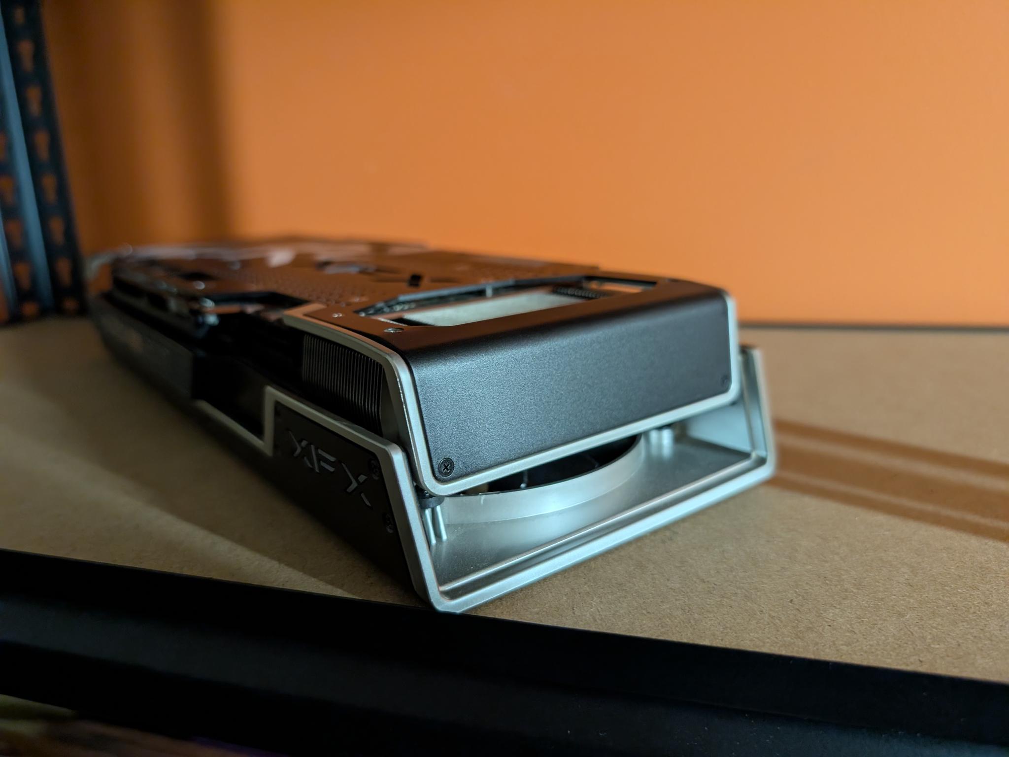 XFX Speedster MERC319 Radeon RX 6800 XT Black Edition - Image 3