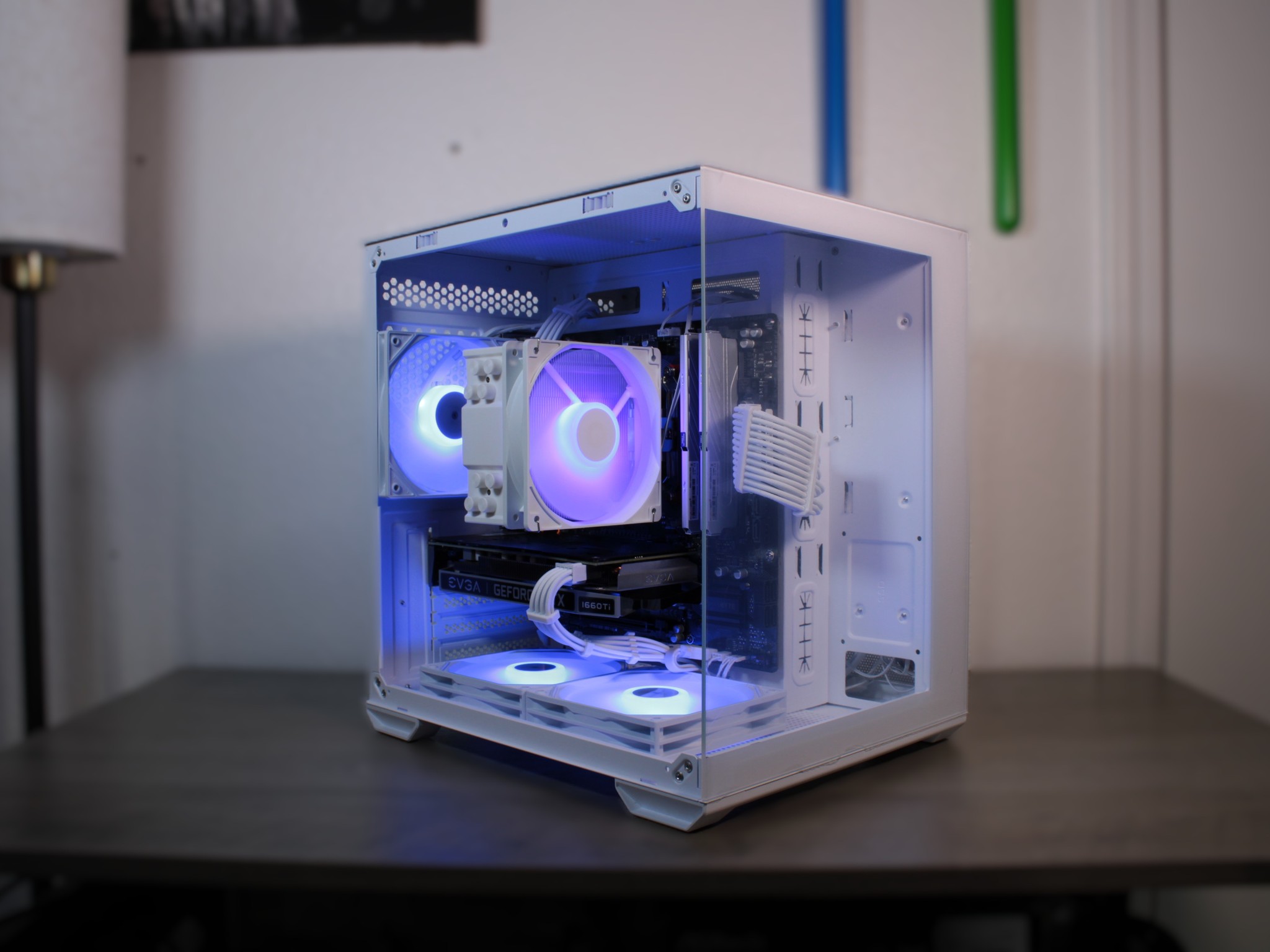 EVGA 1660 Ti | Ryzen 5 2600 | 1 TB M.2 NVMe | 16gb 3200MHz Ram | Win 11 Activated | WiFi