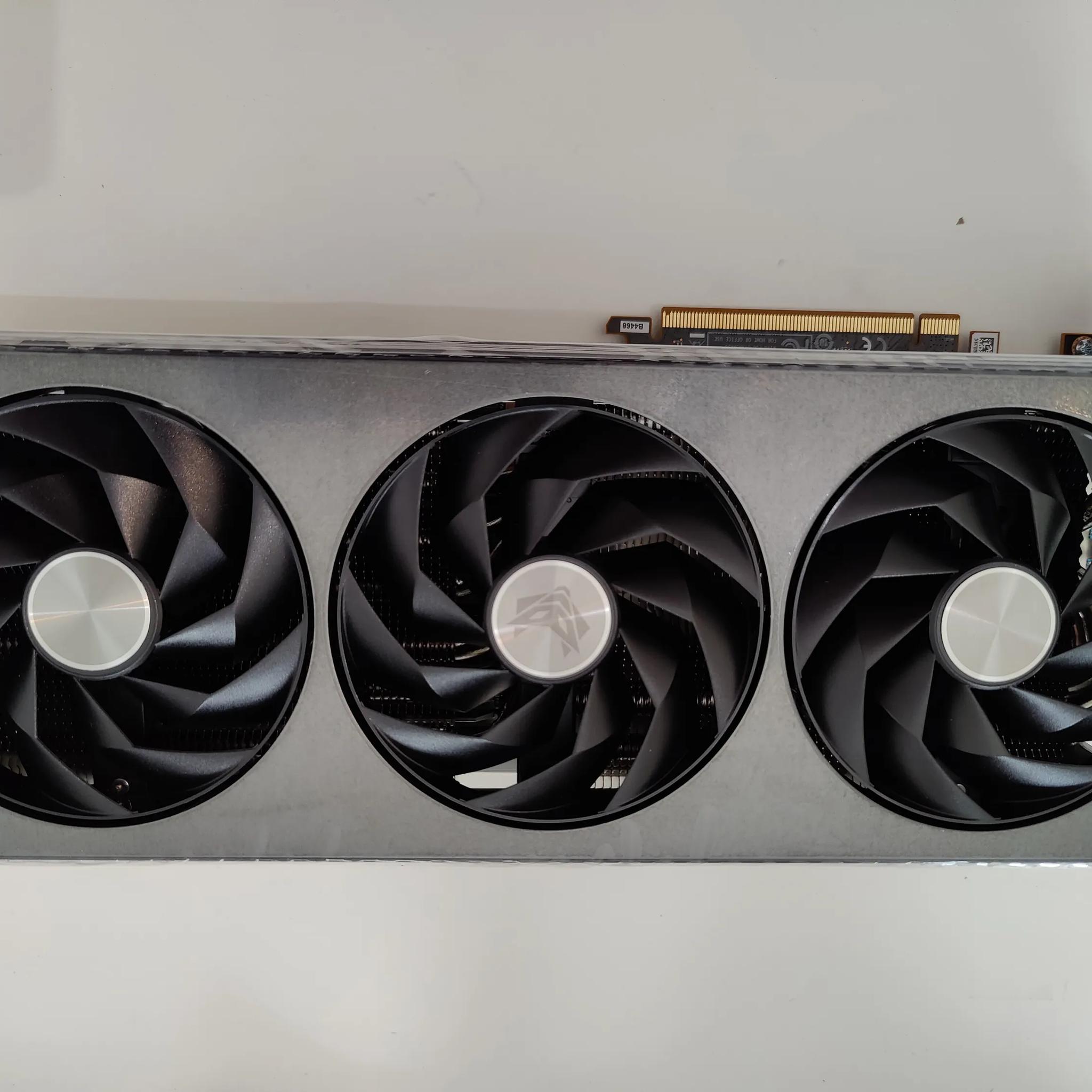 Saphire Radeon rx 7900 xtx Nitro+