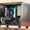 ⚫ Black Gaming PC – Ryzen 5 7600X | RTX 5060 | 16GB DDR5 ⚫
