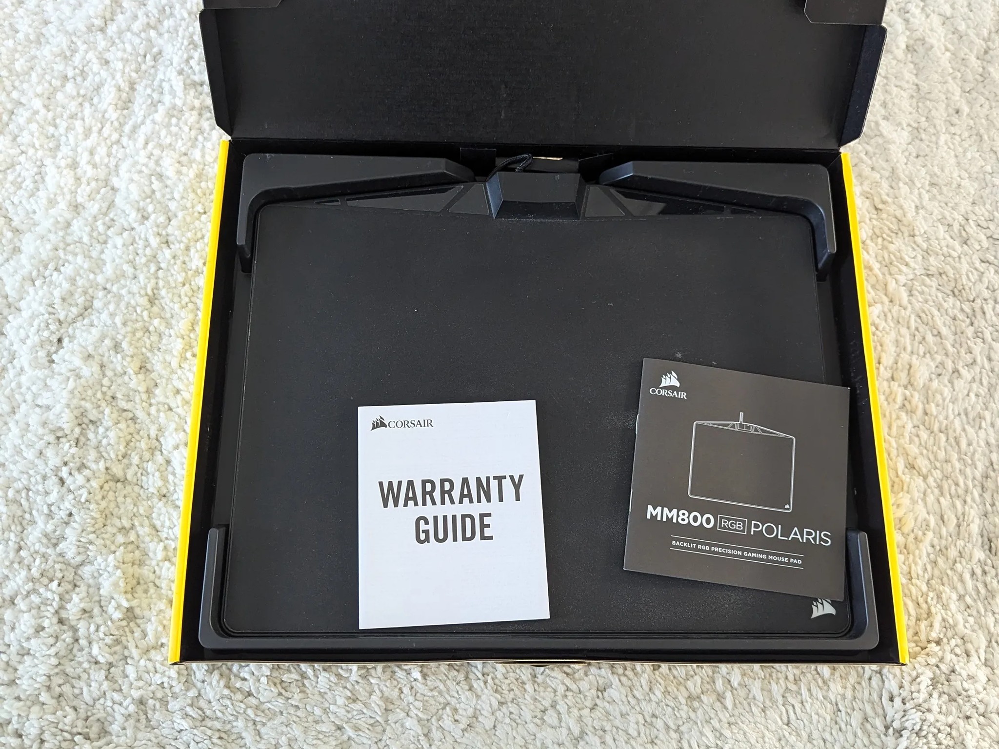 Corsair MM800 Polaris RGB Mouse Pad
