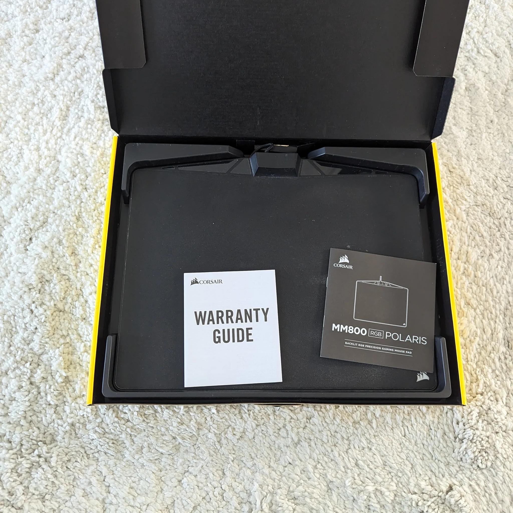 Corsair MM800 Polaris RGB Mouse Pad