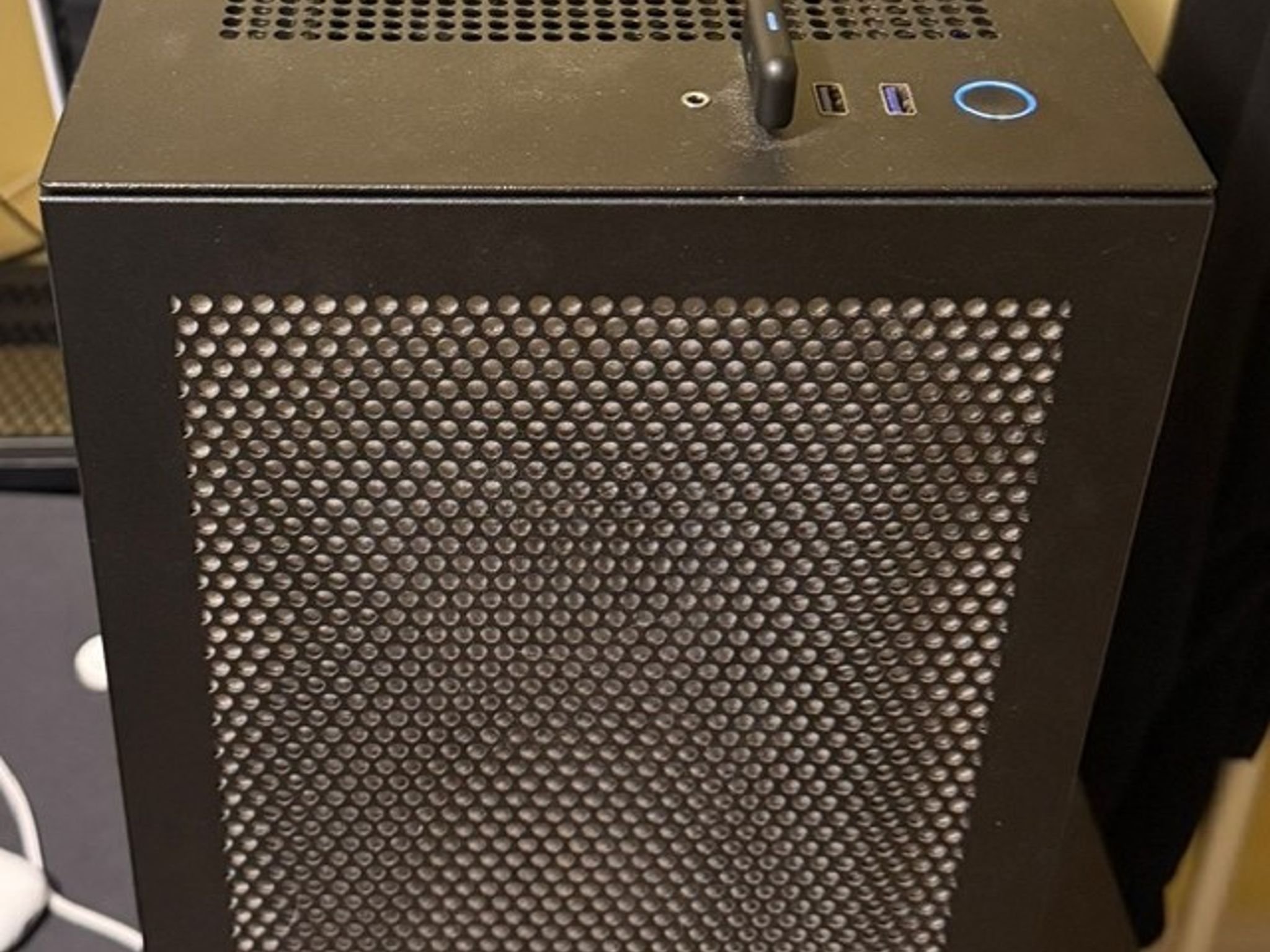 Gaming PC Ryzen 7 7800X3D + NEW PNY RTX 5080 (card in box, not installed) 32GB DDR5 2TB NVMe