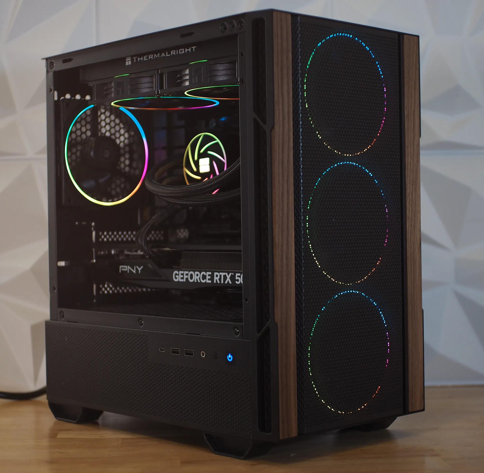 The Signature -  5070 12gb | AM5 | 32gb DDR5 | 2tb SSD | WIFI