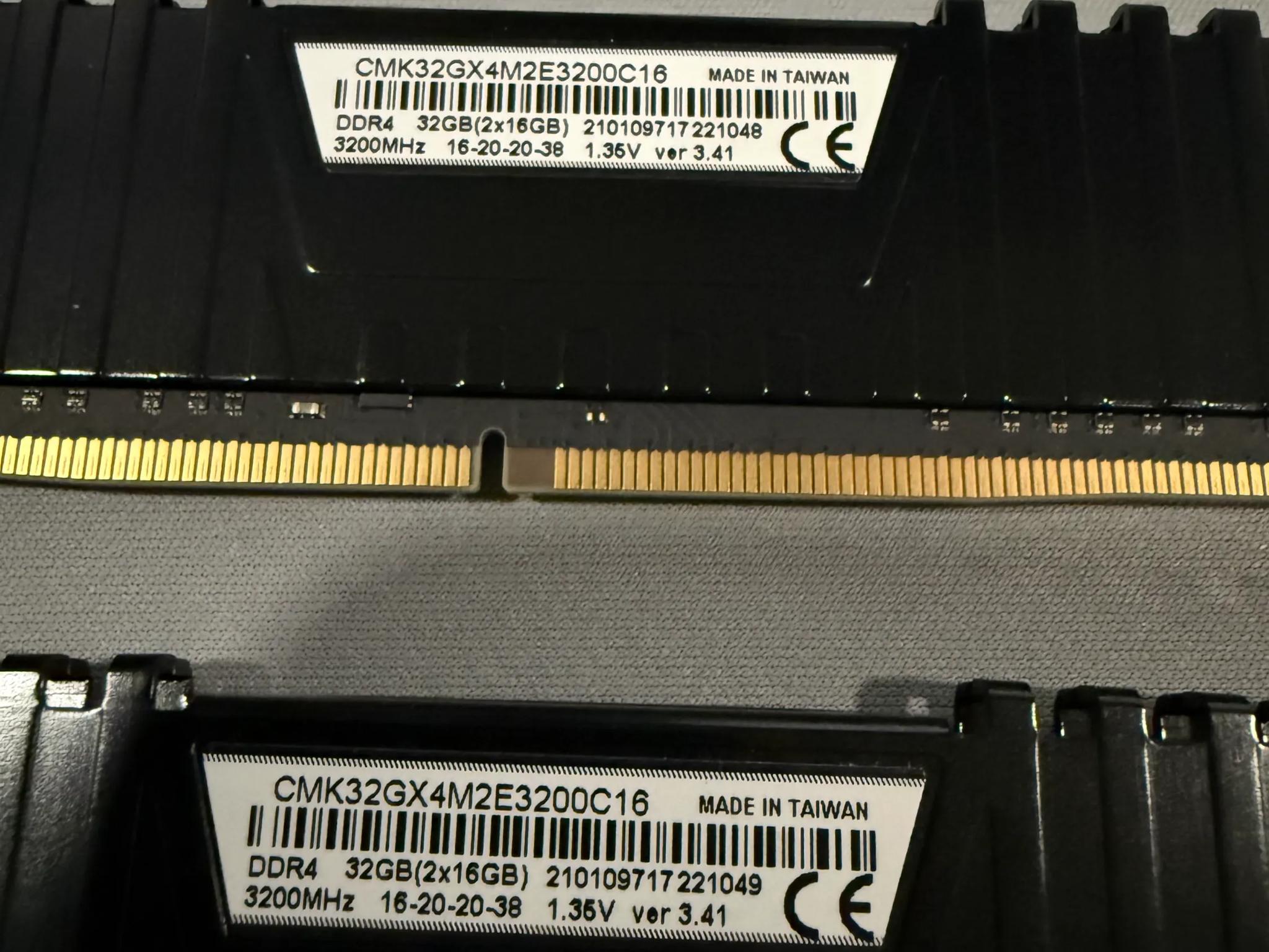Corsair Vengeance LPX DDR4-3200 32GB (2x16)