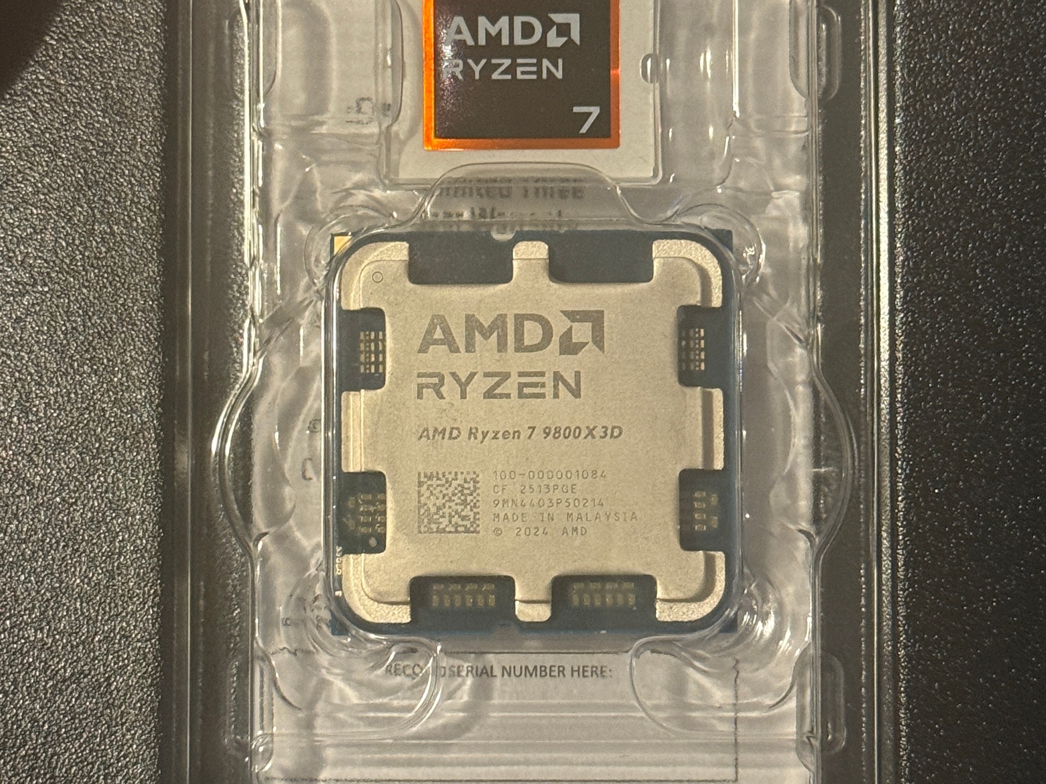 AMD Ryzen 7 9800X3D