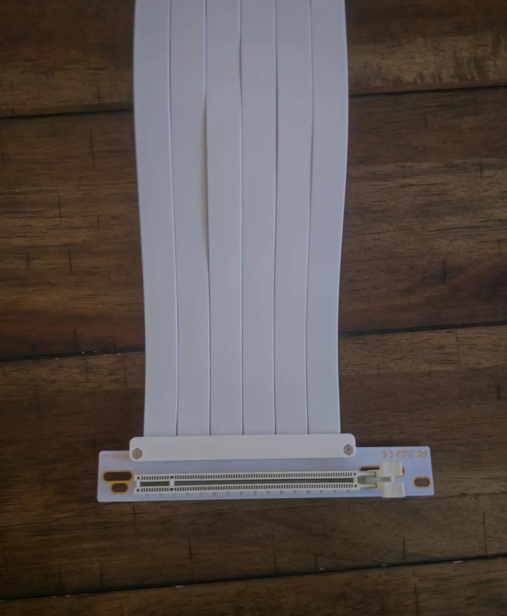 White pcie 3.0 riser cable