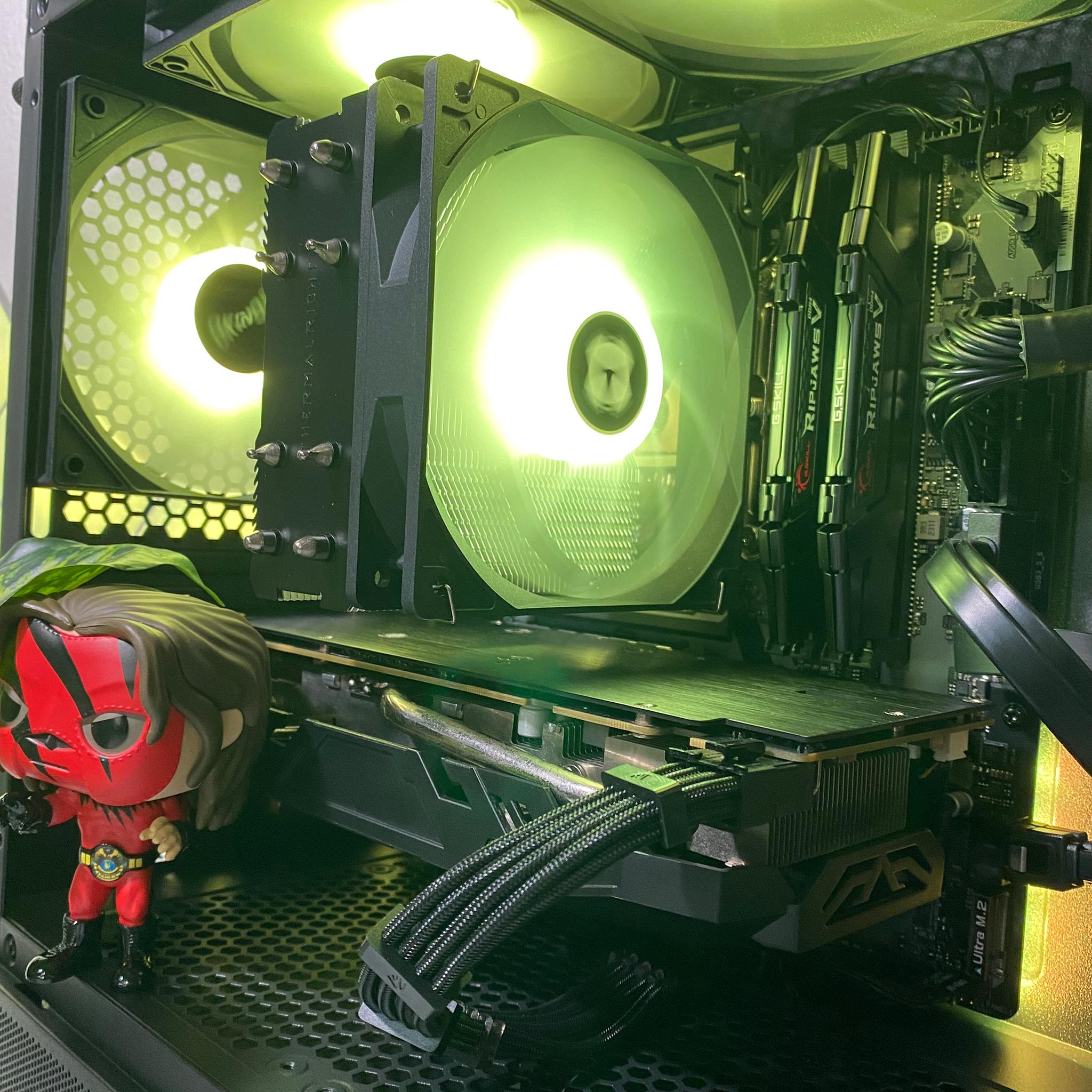 Super Sale!! 🖥️ Black Phoenix Gaming PC II🔥