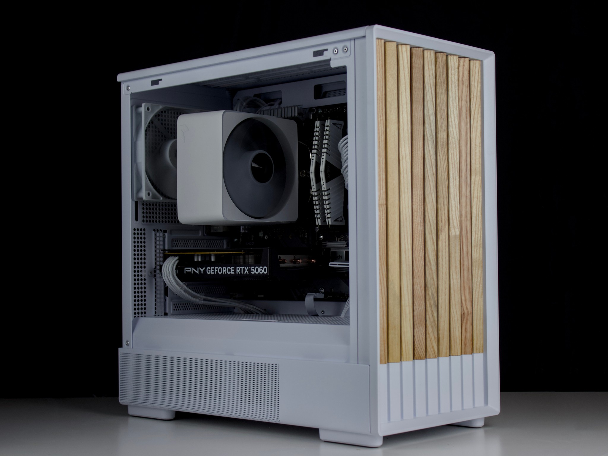 🧊❄️🧊 Wood Gaming PC – RTX 5060, Ryzen 5 5600, 16GB RAM, 1TB SSD - WiFi, BlueTooth 🧊❄️🧊