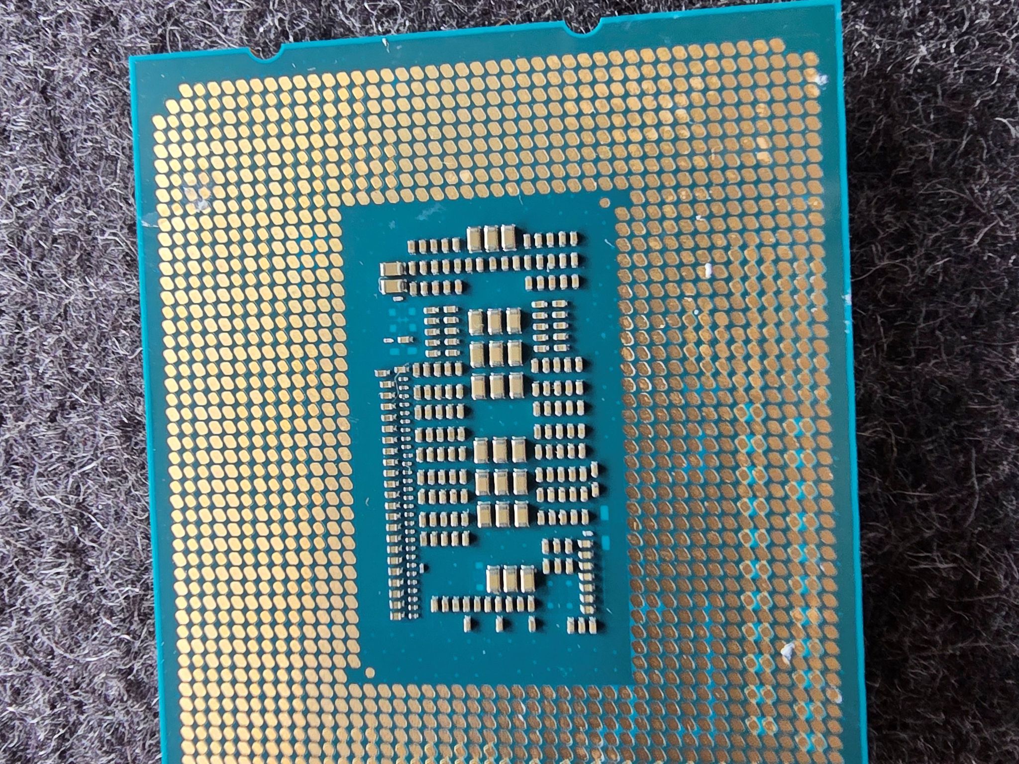 Intel Core i9-12900KF