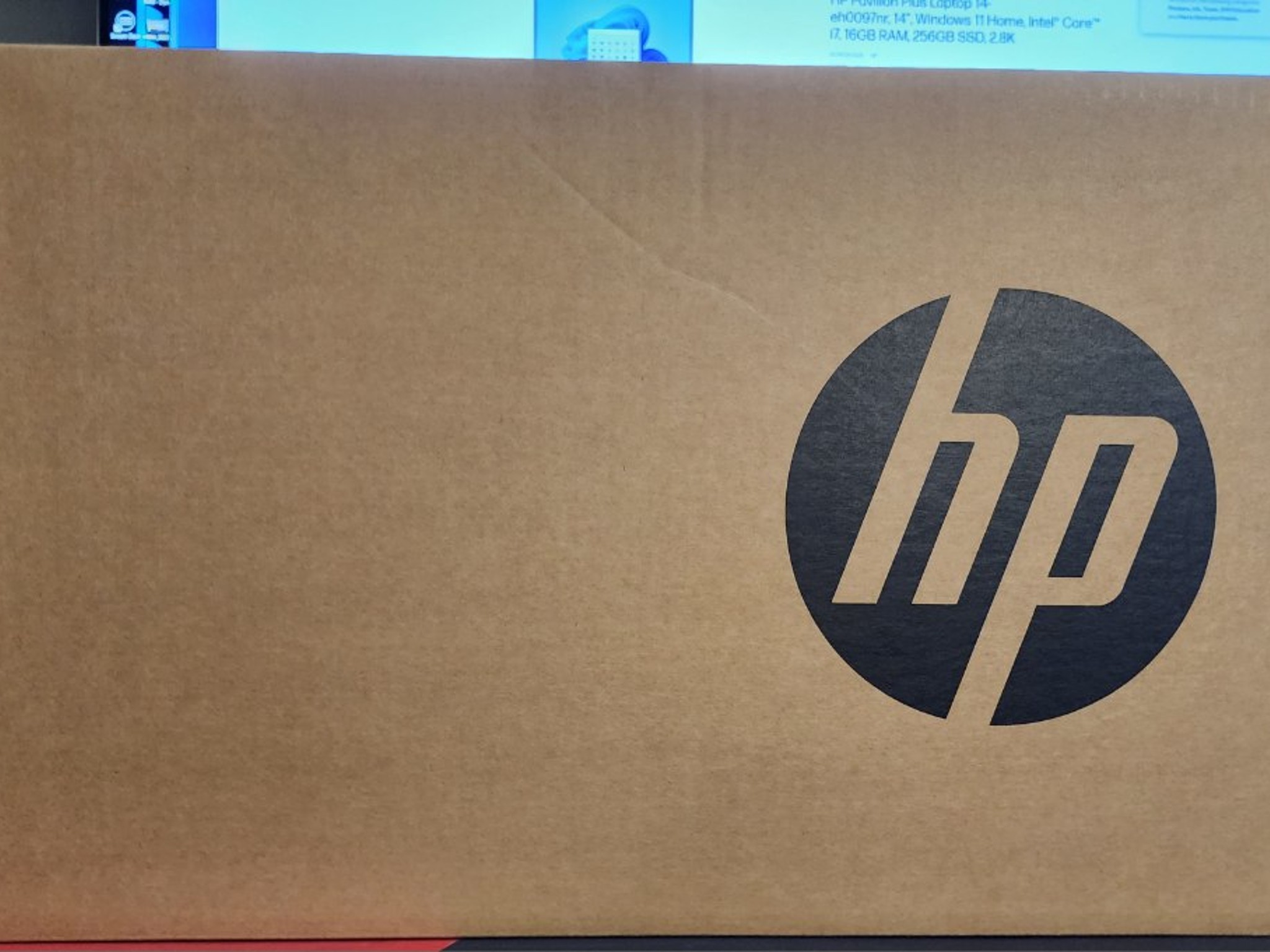 NEW! HP Pavilion Plus Laptop 14-eh0097nr, 14" OLED