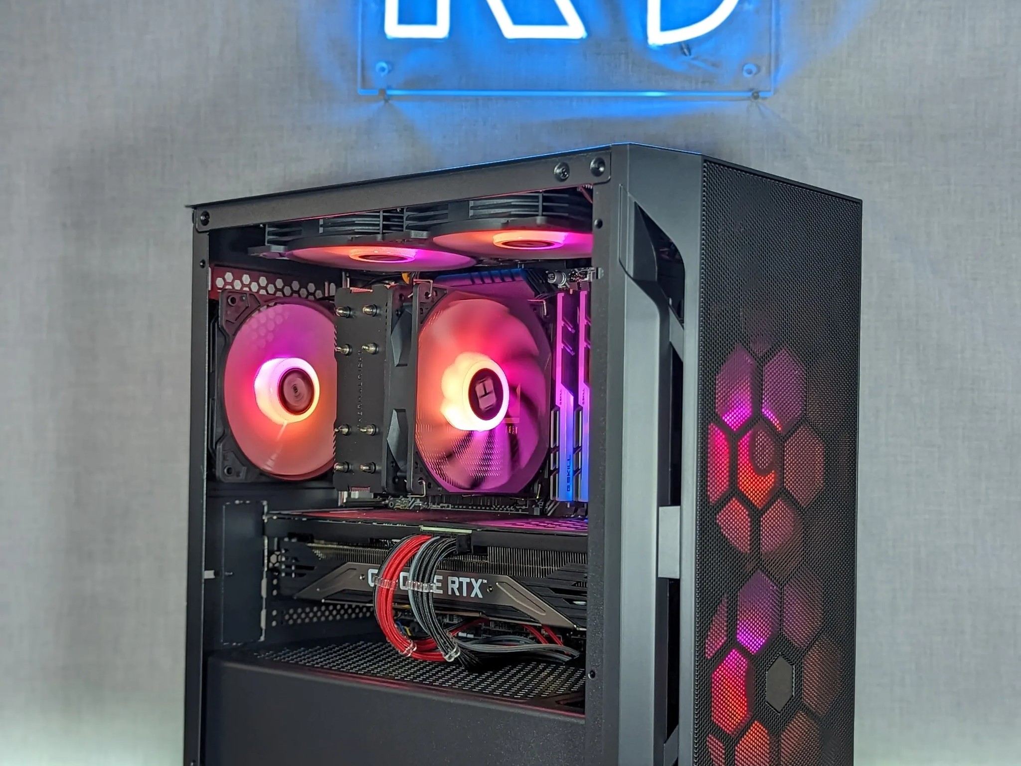 RTX 3070 // i5 12400 // 16GB 3600mhz RAM // 1TB Gen4 NVMe