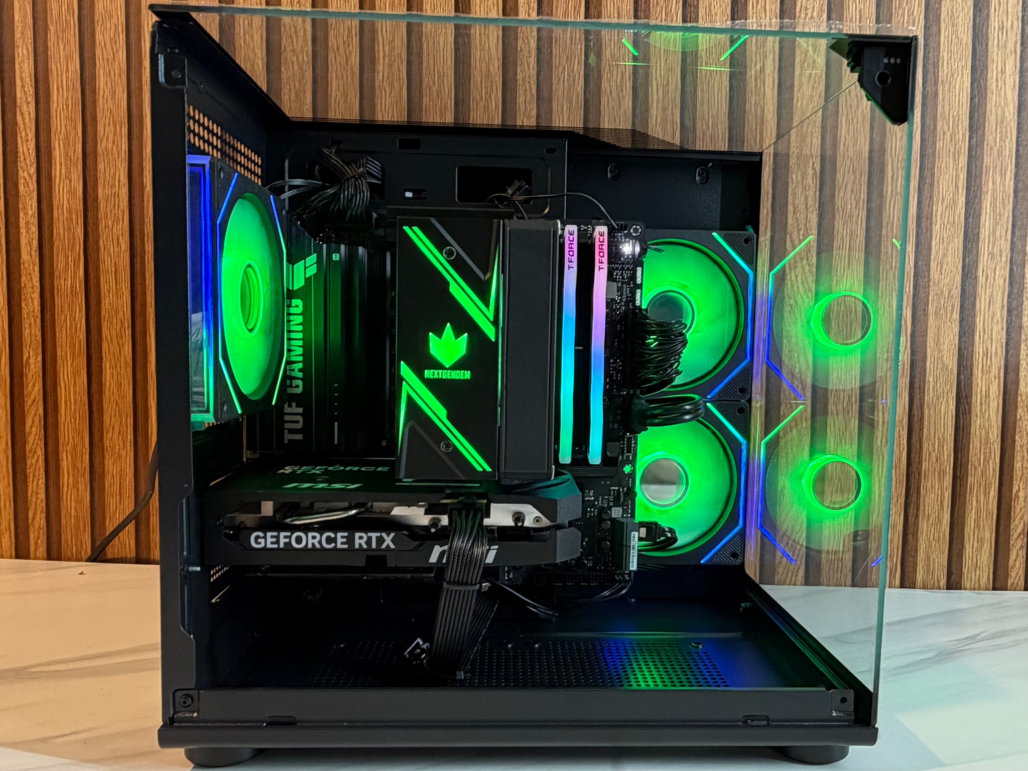 RTX 5060 | RYZEN 5 7600X | 16GB DDR5 | 1TB NVME | 650W