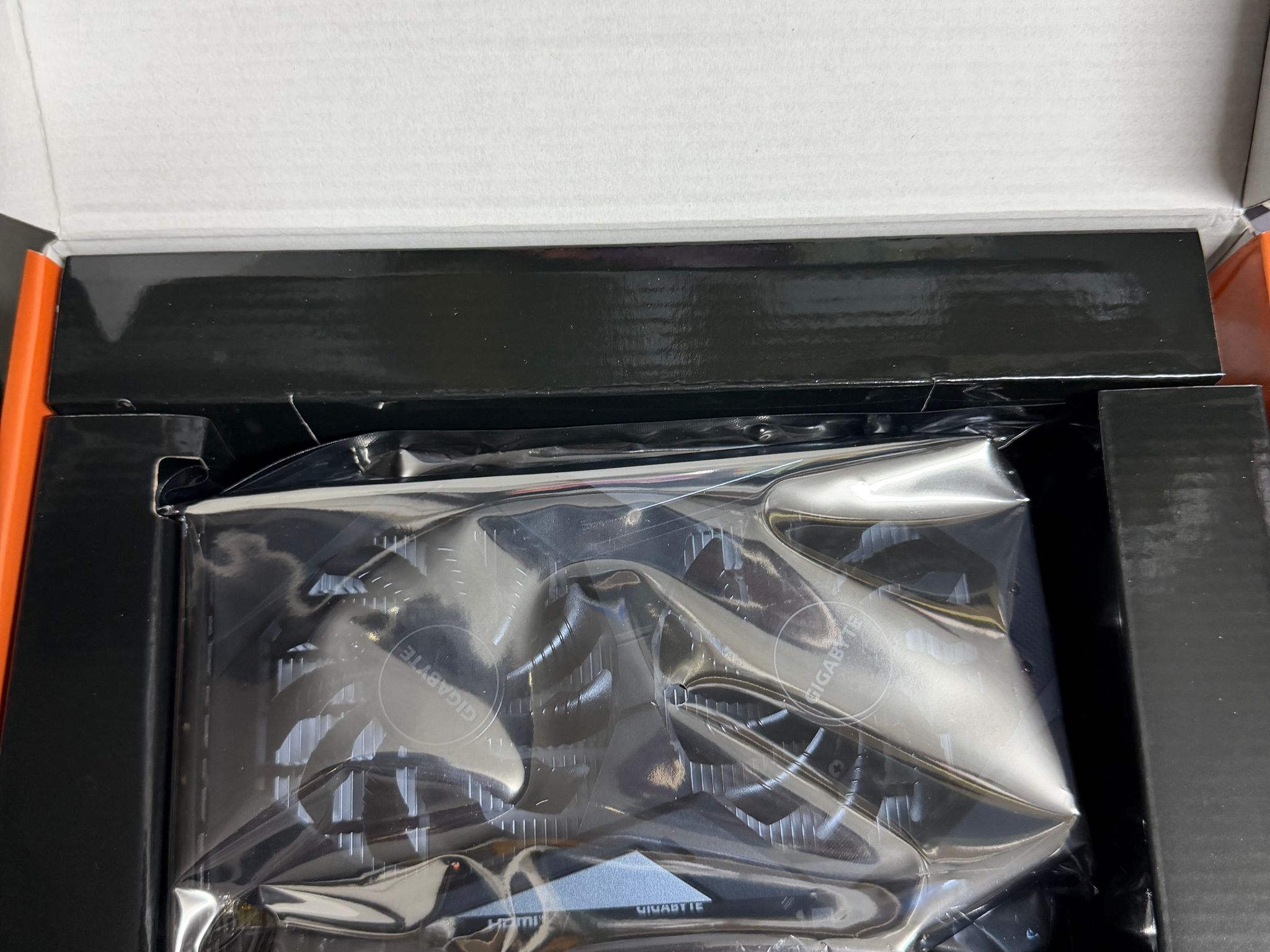 GIGABYTE EAGLE OC GeForce RTX 3050 6GB