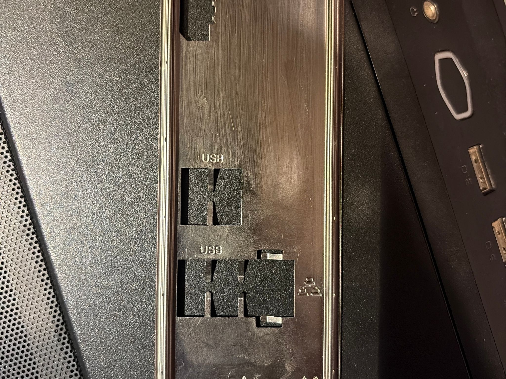 ASROCK B560M-C Motherboard with free Intel I5
