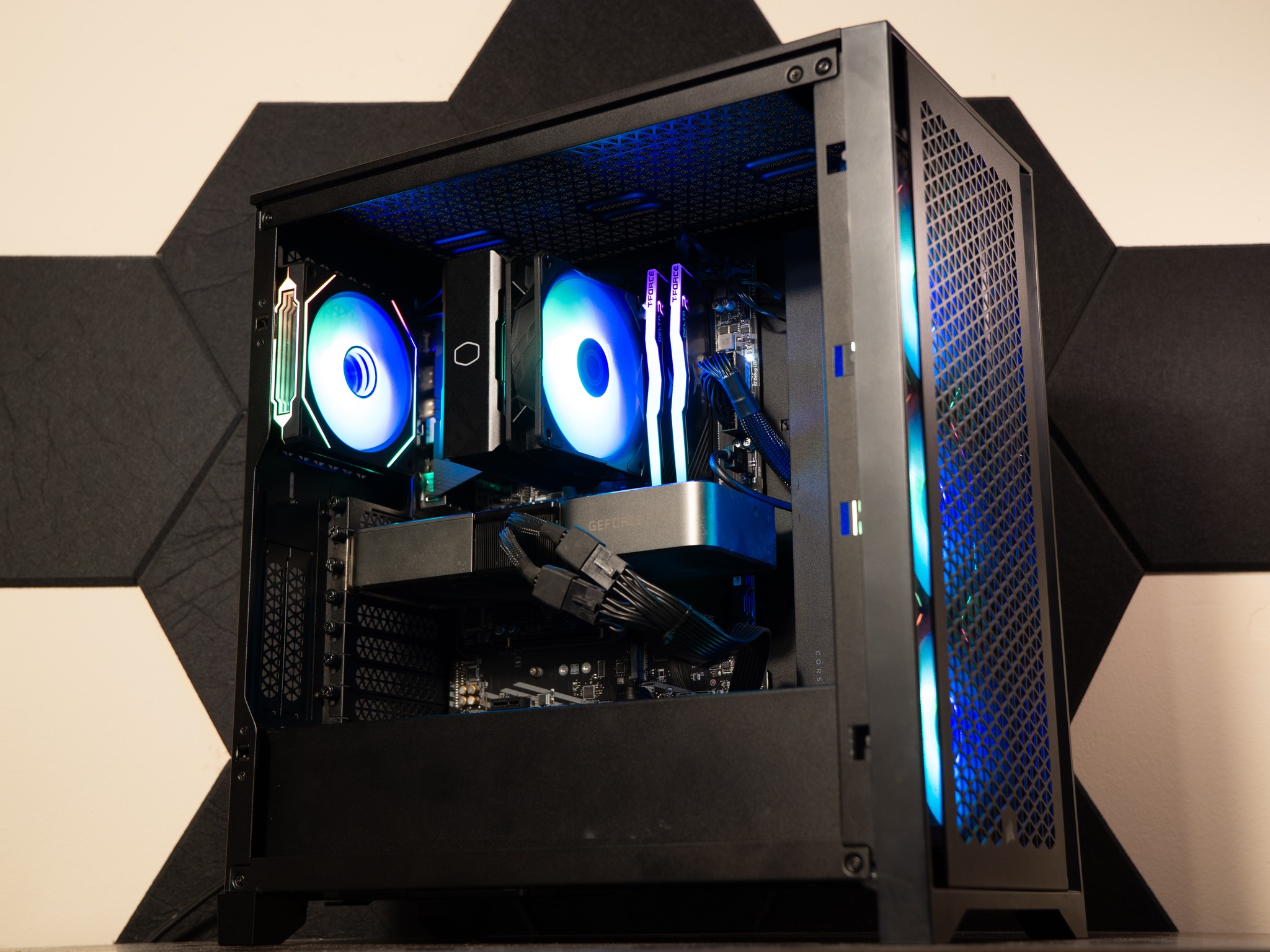 Gaming PC | RTX 3070 Ti | Ryzen 5 5500 | 1TB NVME | 16GB DDR4 RAM |
